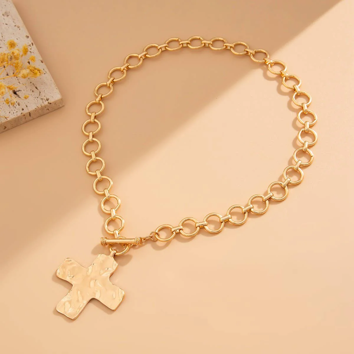NOTABLE HAMMERED CROSS FRONT TOGGLE NECKLACE | 40NK9474 - Image 2