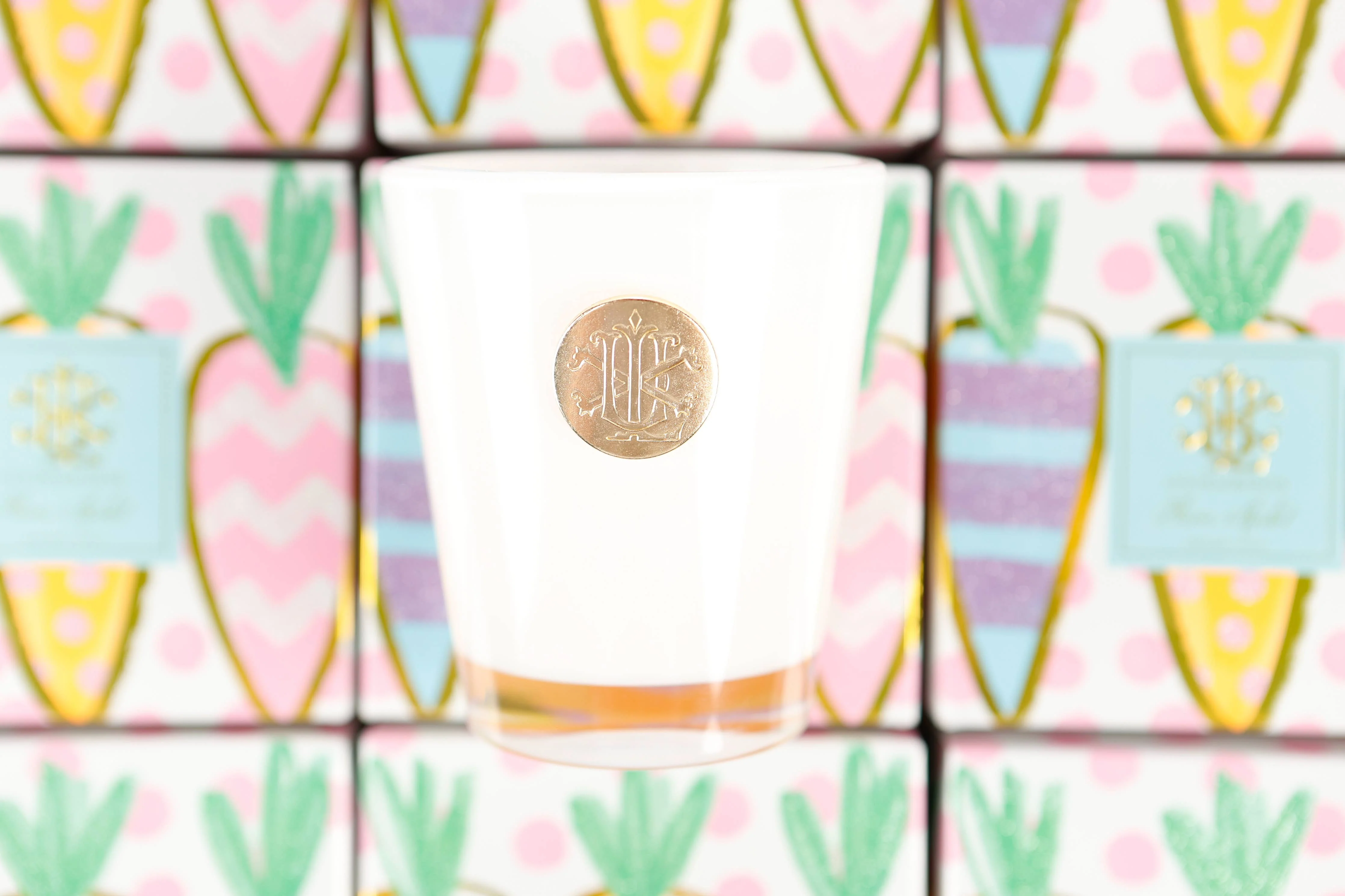 FLOWER MARKET 8OZ DESIGNER BOXED CANDLE - Image 2