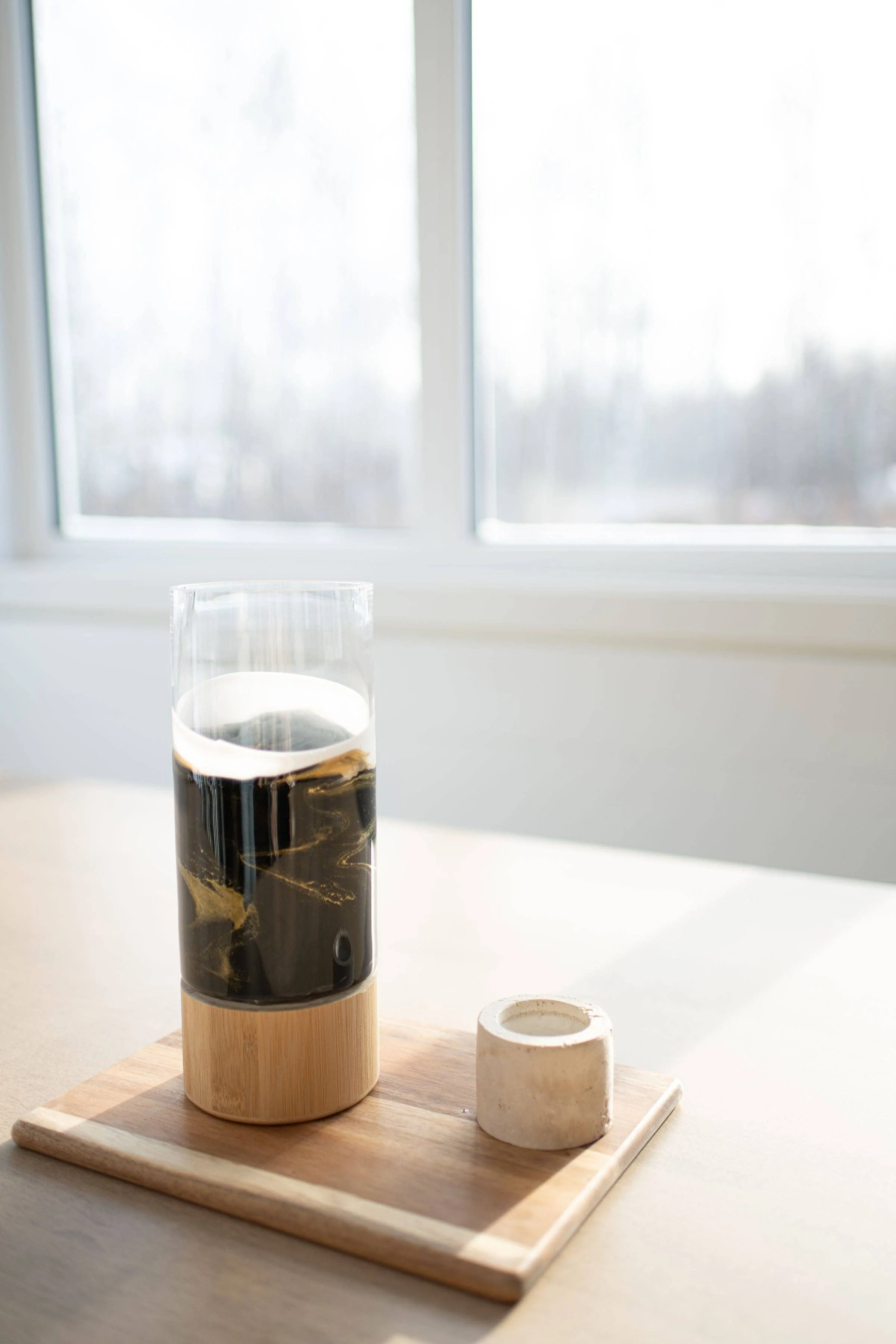 Resin Accented Vase with Bamboo Base - Image 3