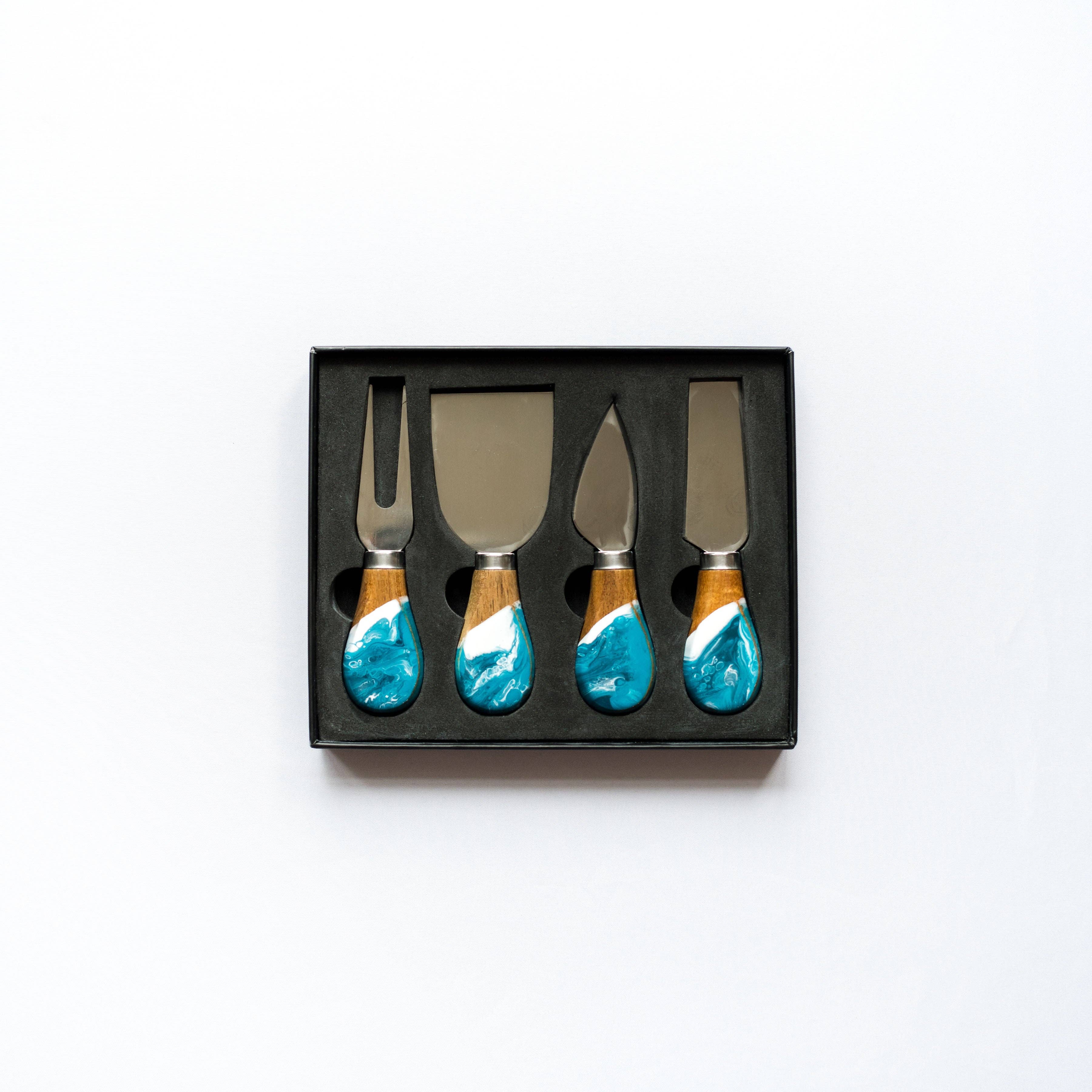 Resin Coated Cheese Knife Set of 4 - Image 2