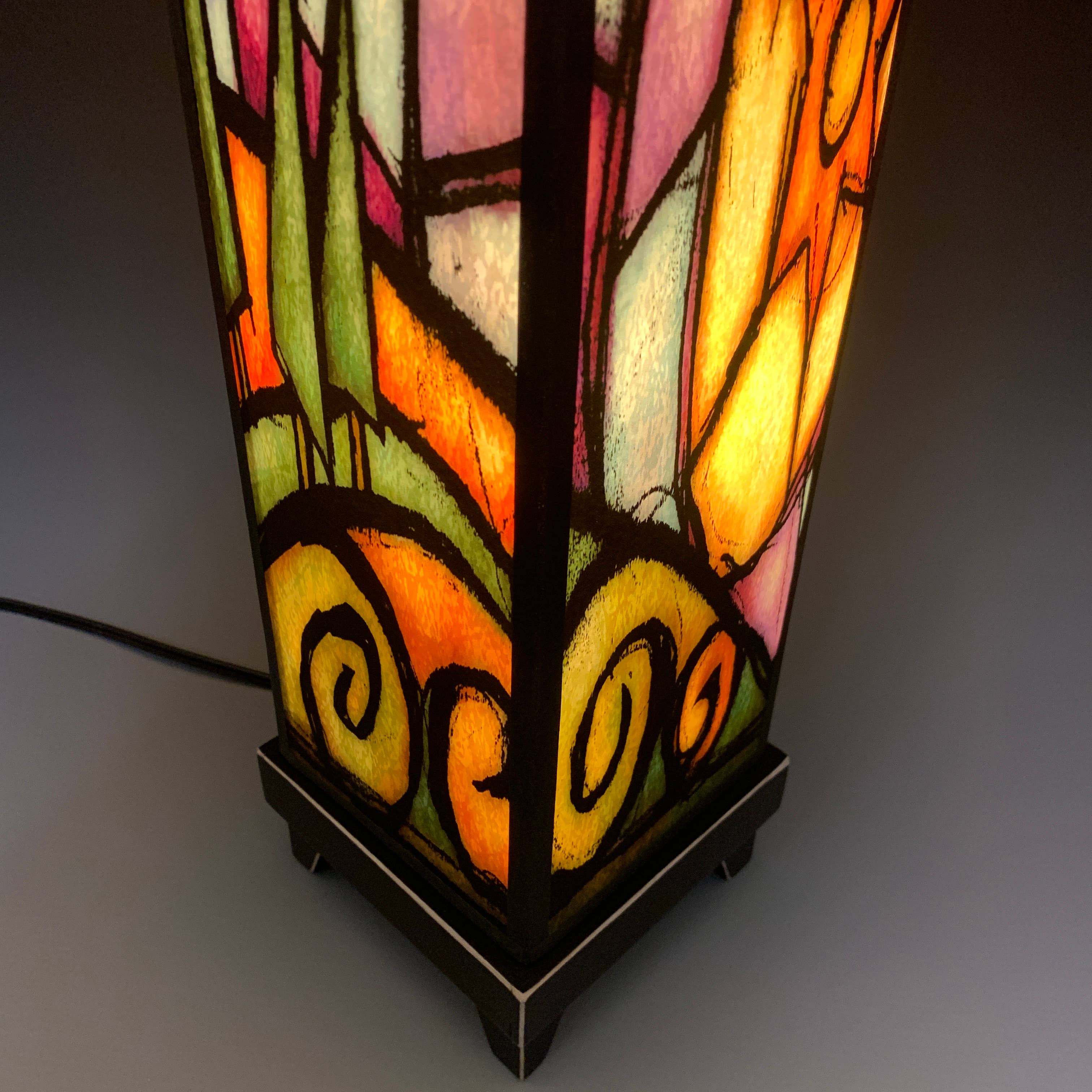Tree and Hill Lamp - Image 2
