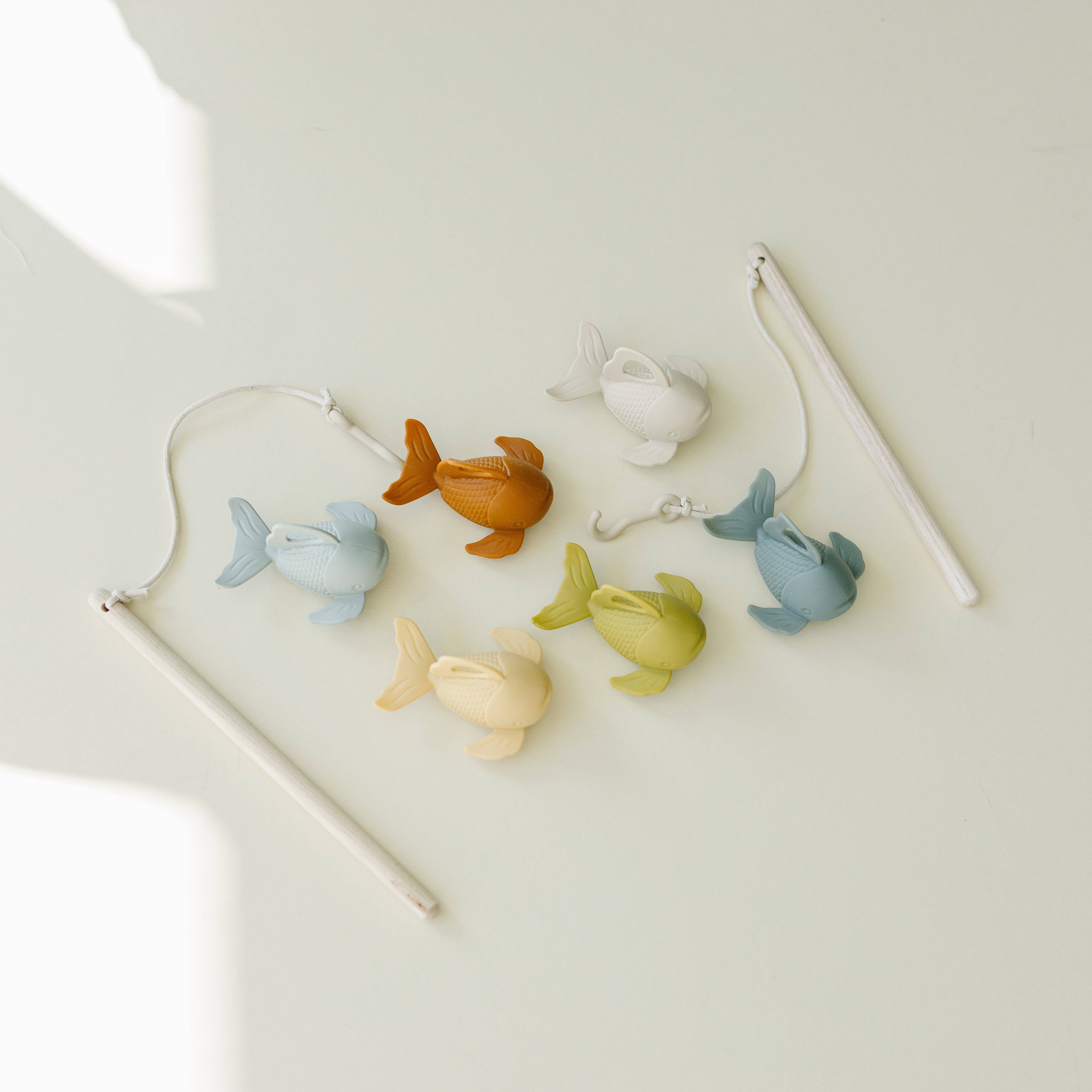 Silicone and Wood Fishing Play Set - Image 12