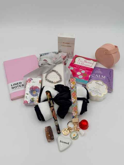 Mother's Day Gift Box - Image 4
