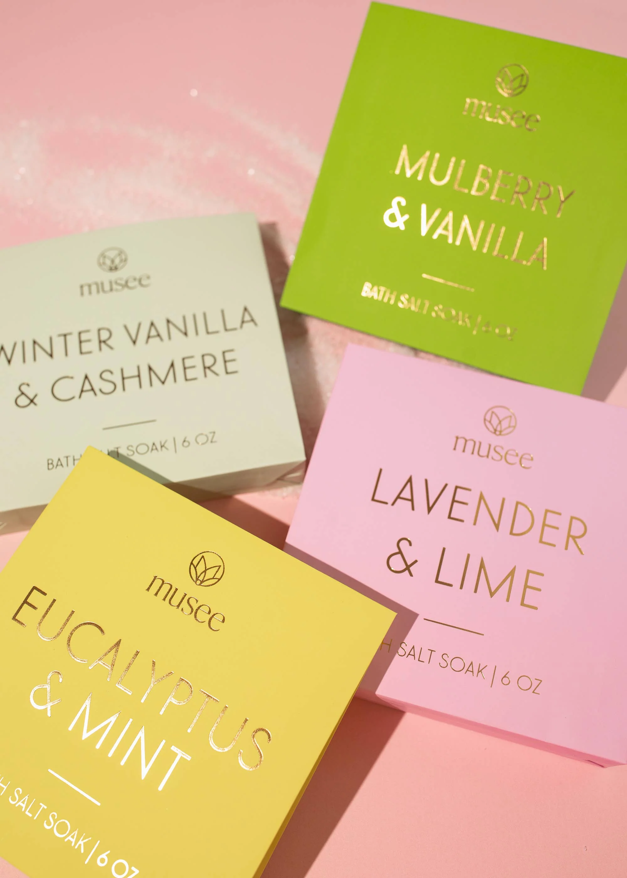 Winter Vanilla & Cashmere Mini Bath Salt Soak - Image 4