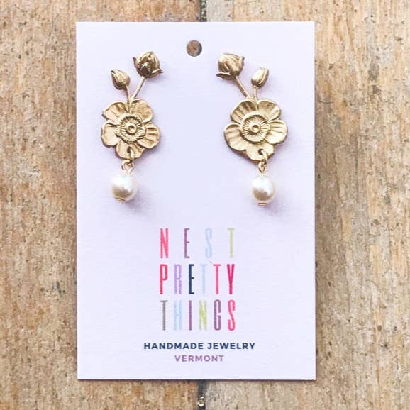 Flower And Pearl Stud Earrings - Image 3