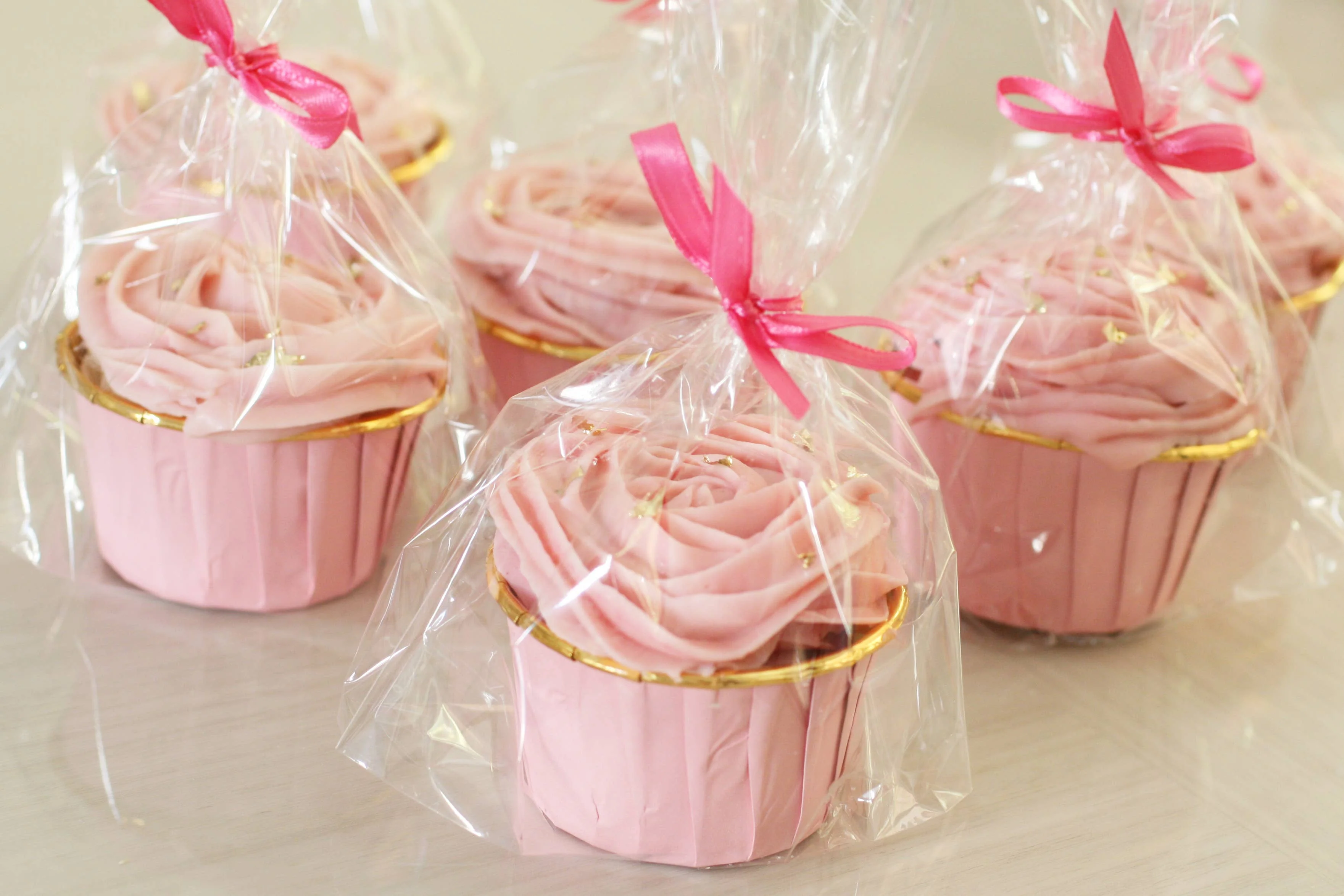 Rose Cupcake Soap (Rose Petals) 5oz - Image 4