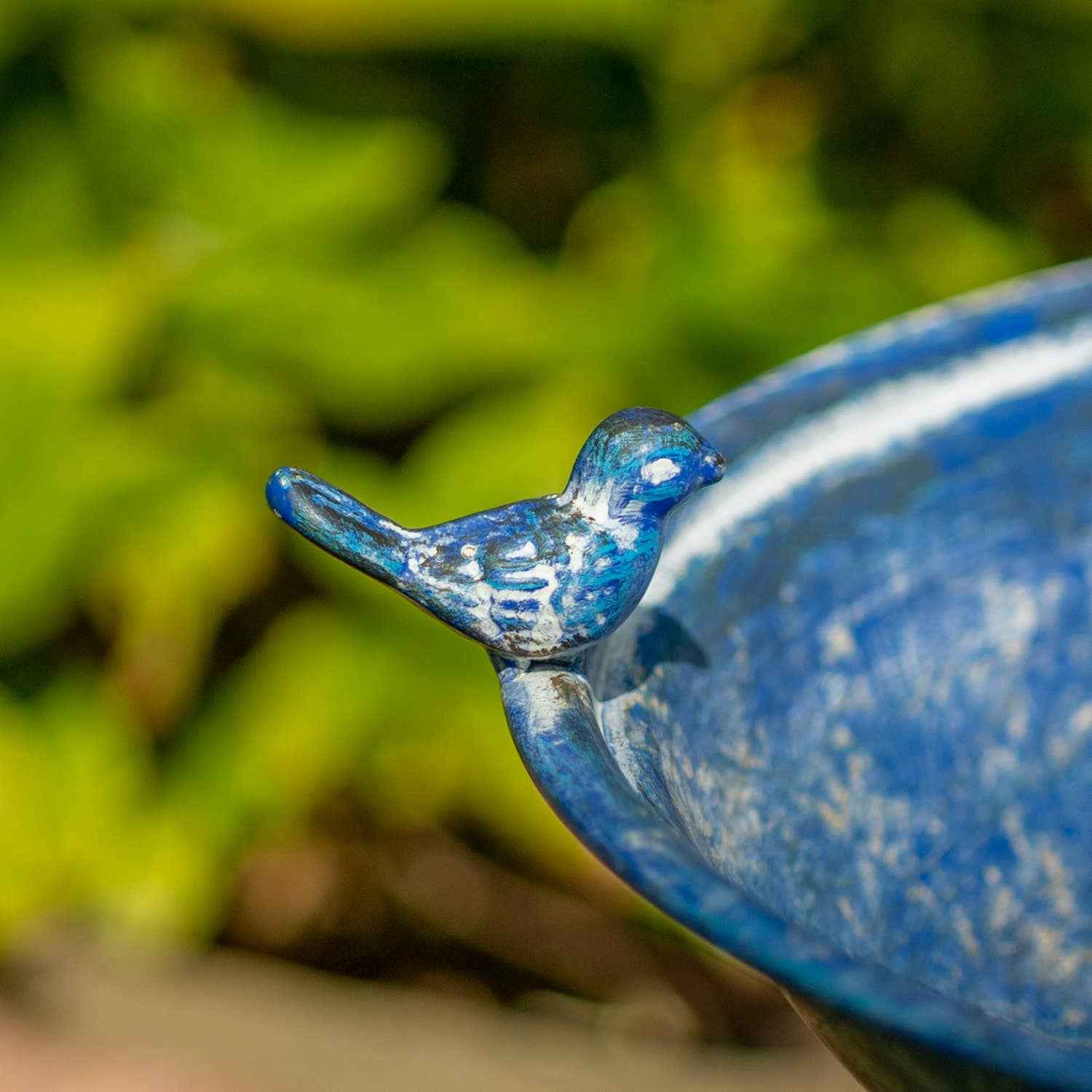 Pedestal Birdbath with Little Bird Detail -  Antique Blue - Image 7