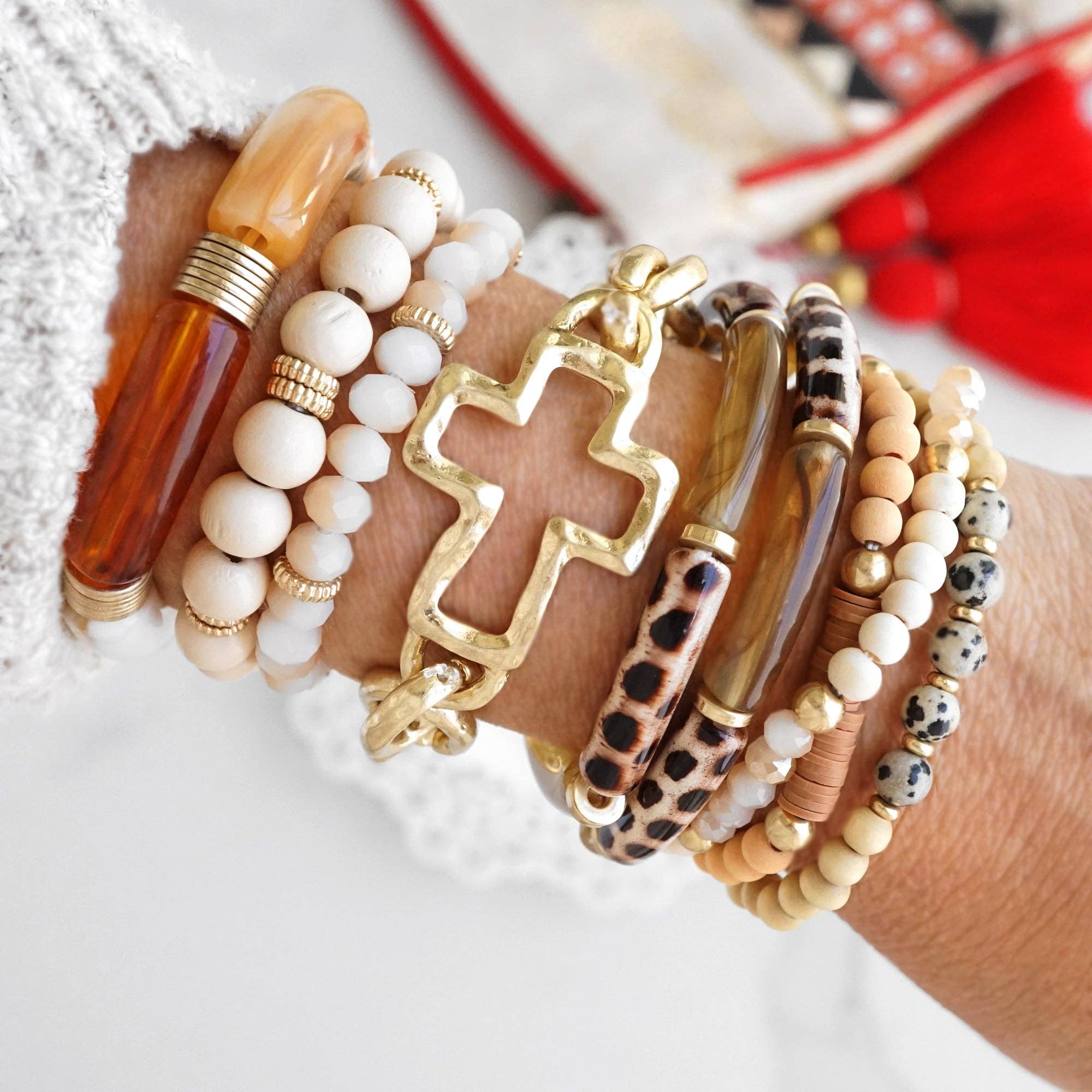 Chunky Chain Cross Bracelet - Image 2