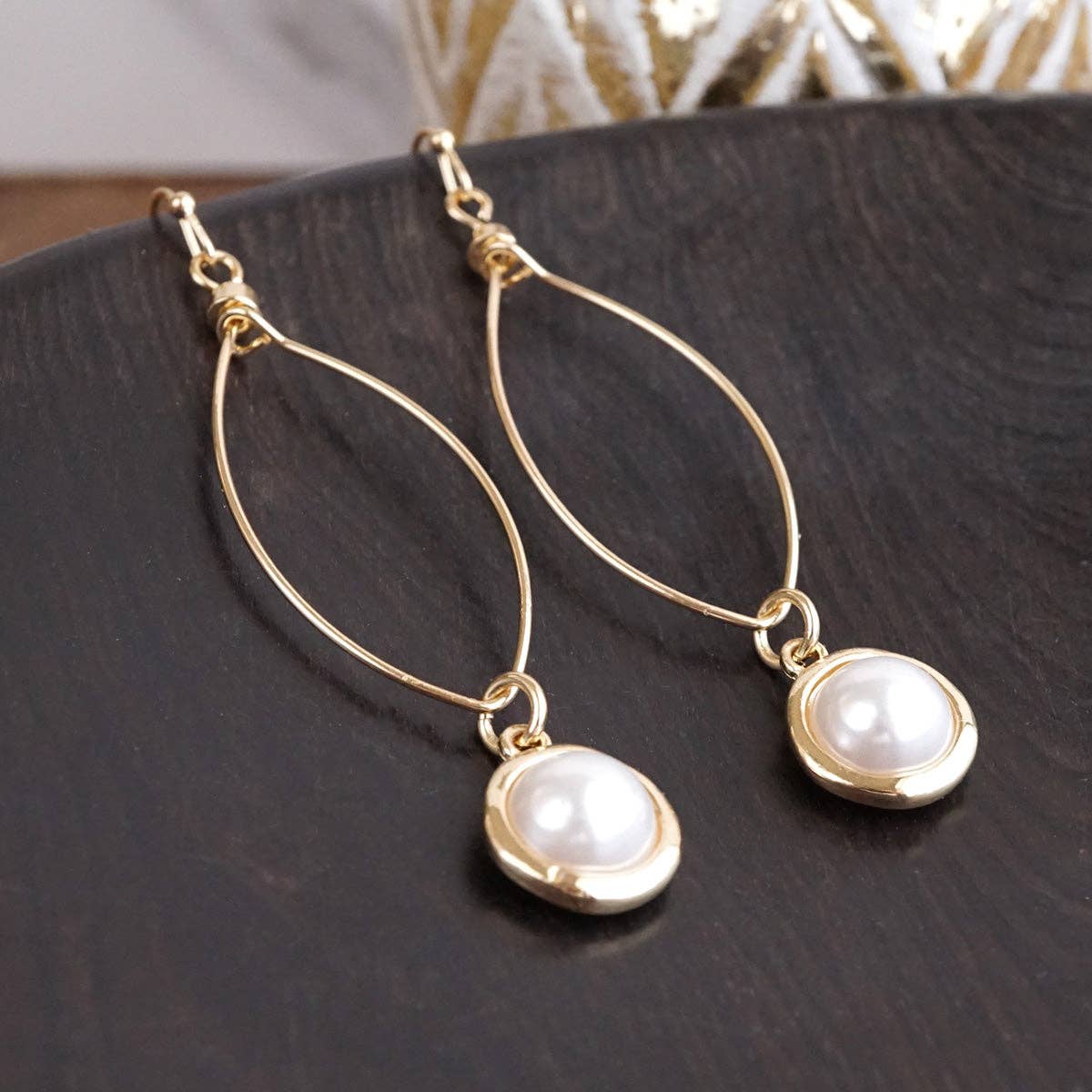 Glow Line – Golden Wire Drops with Bezel Pearl - Image 3