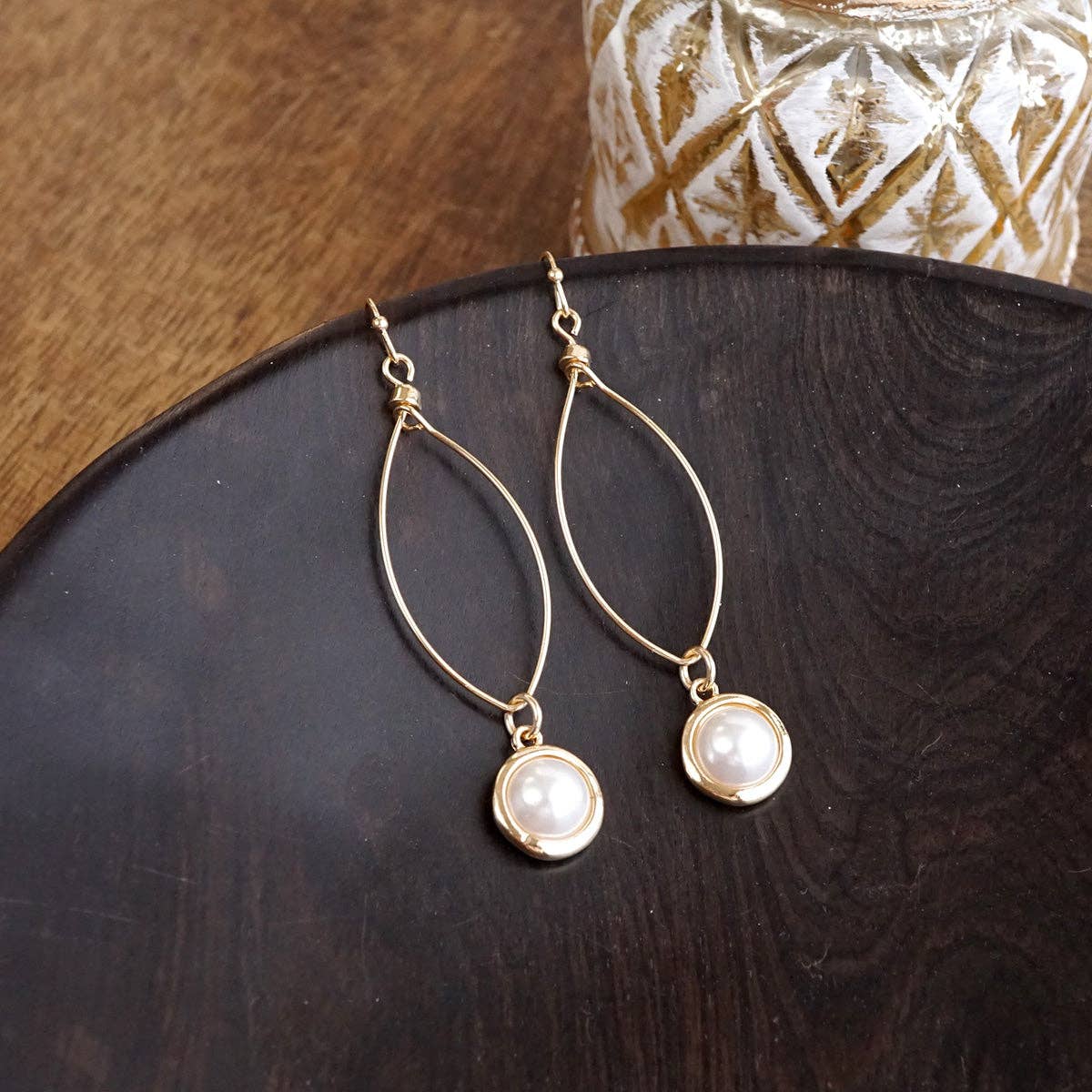 Glow Line – Golden Wire Drops with Bezel Pearl - Image 4