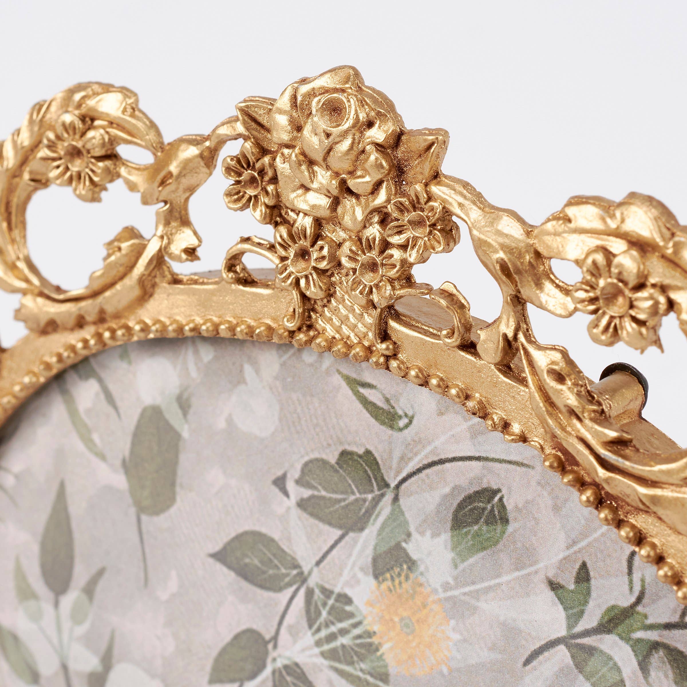 Oval Vintage Photo Frame - Image 3