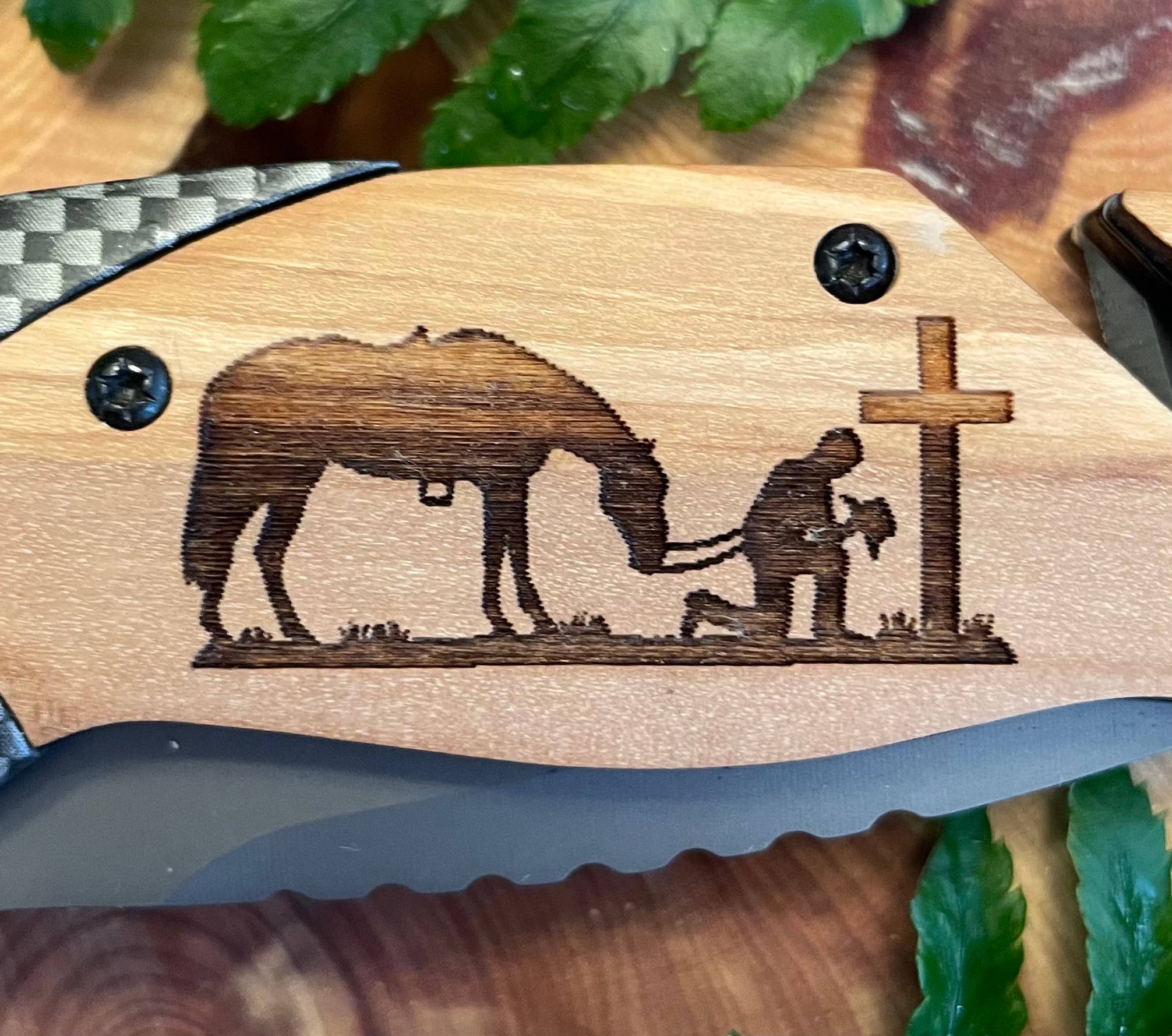 Quail Tail Laser Art - Cowboy Cross Knife - Image 2