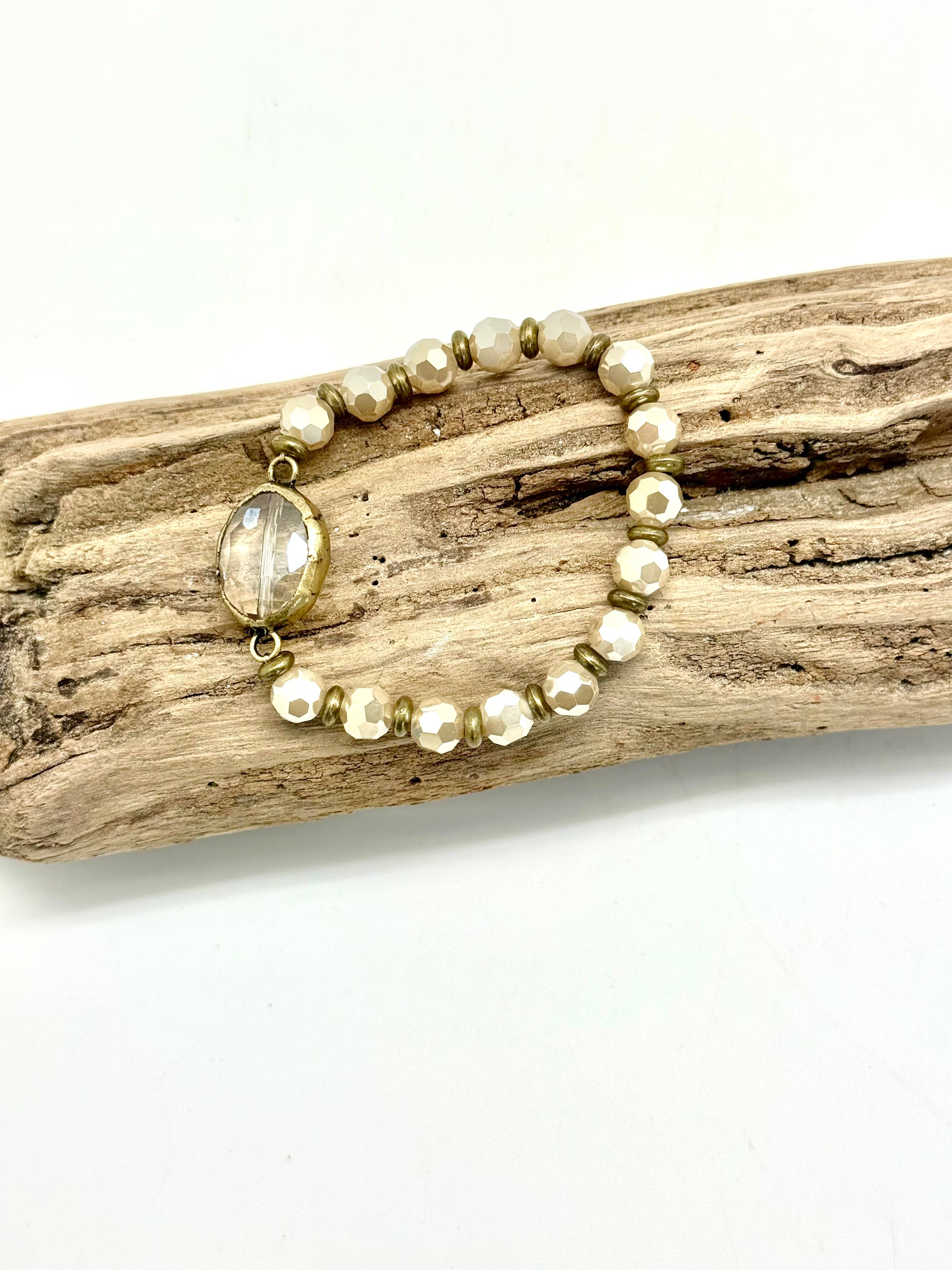 Bracelet Stretch Cut Cream Glass(8mm)w/Beveled Glass Ctr.7” - Image 3