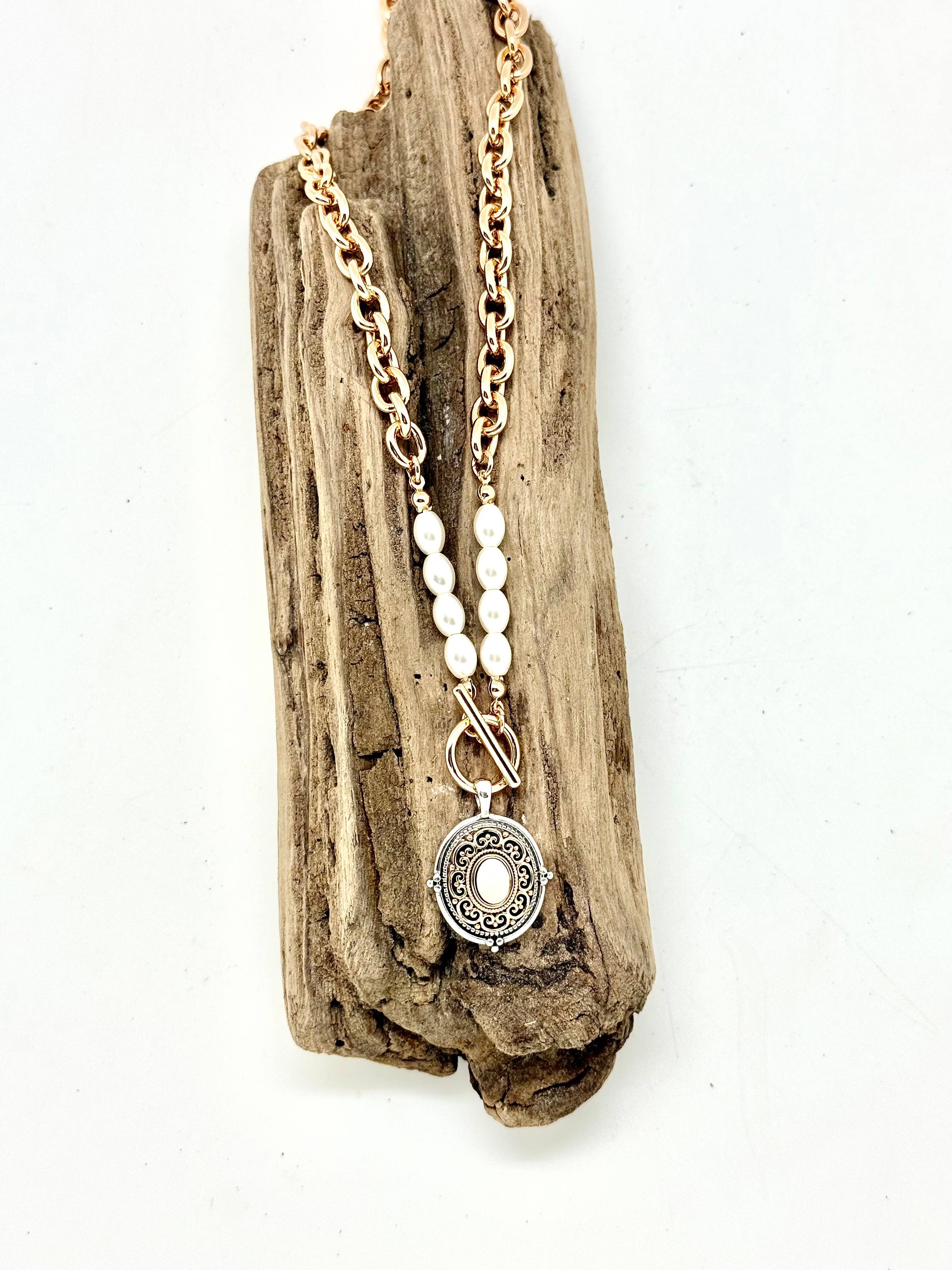 Necklace Alloy Plated Gold Chain w/Pearl Glass, Mother of Pearl18” - Image 2