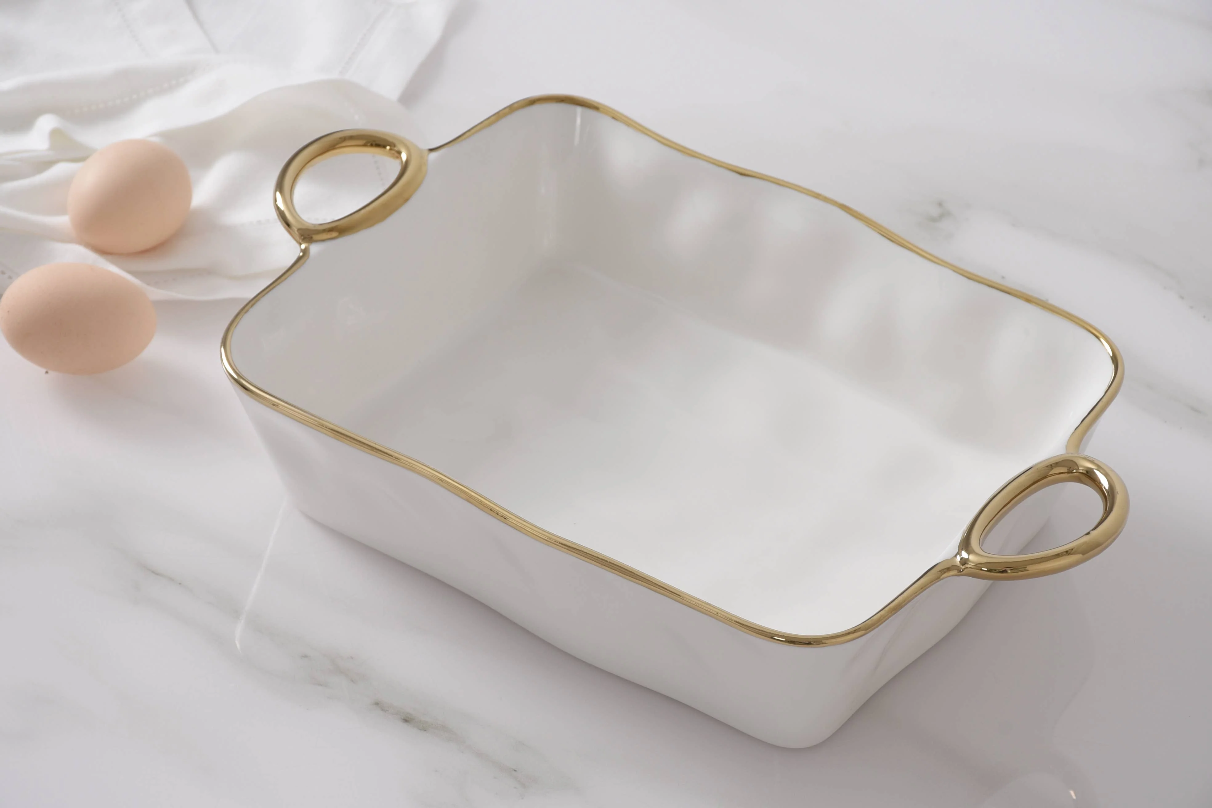 Rectangular Baking Dish Gold Trim - Image 4