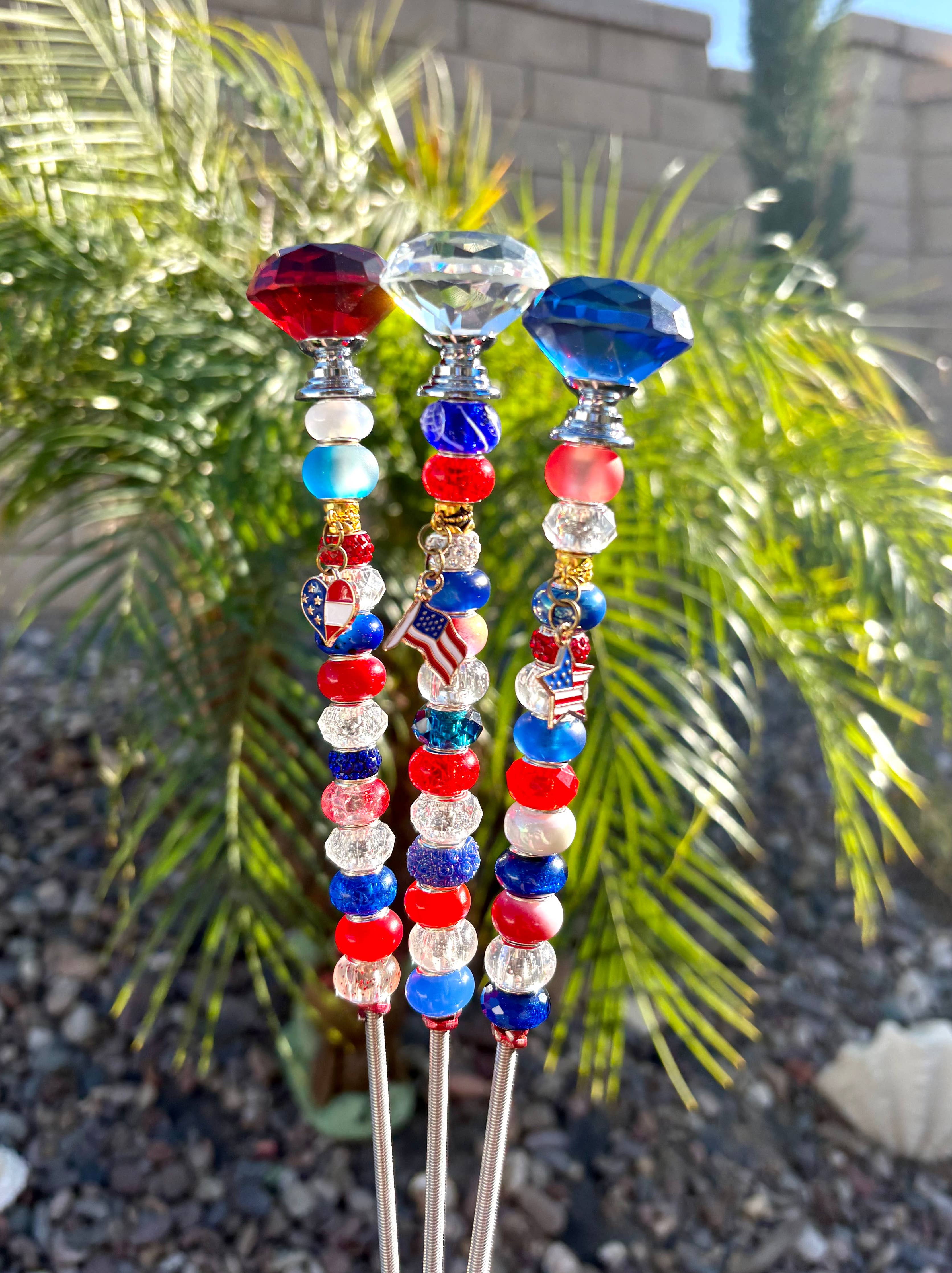 Red, White, Blue Patriotic Garden Stakes 7 inch - Image 9