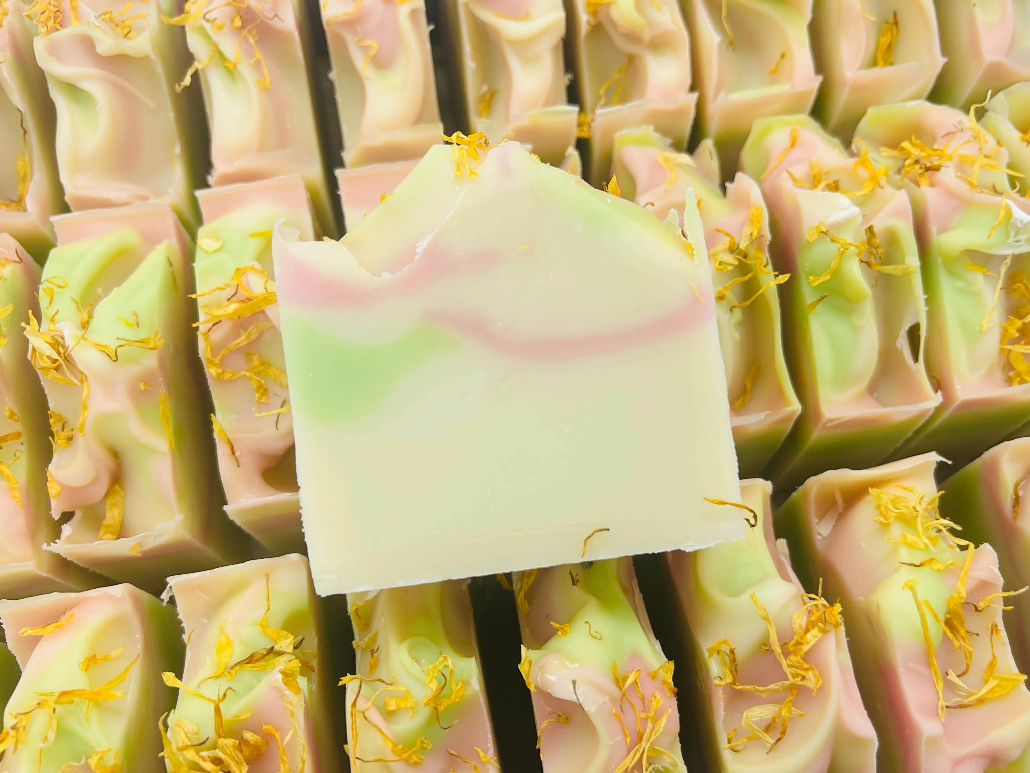 Wildflowers Handmade Soap Bar VEGAN COLD PROCESS - Image 4
