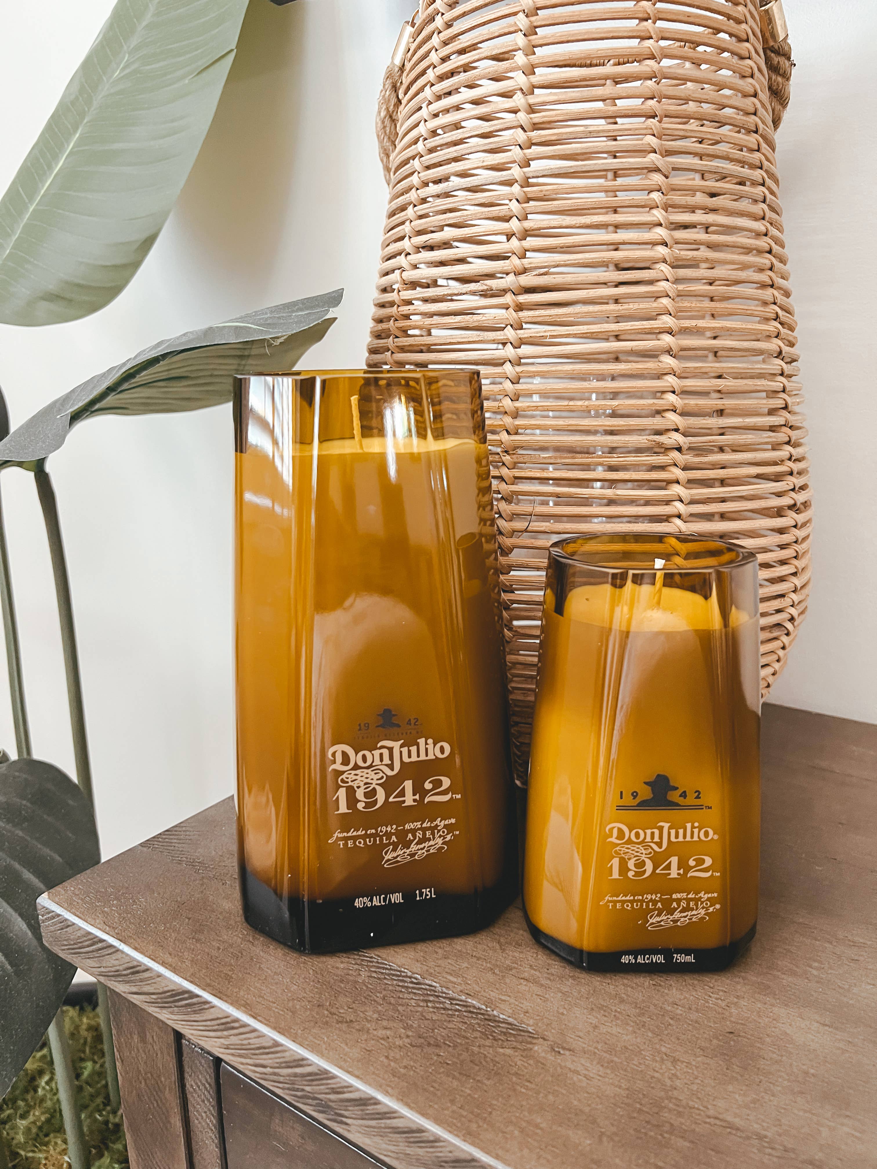 Recycled 1942 Candle: Grapefruit/Mango/Vanilla / Small - Image 5