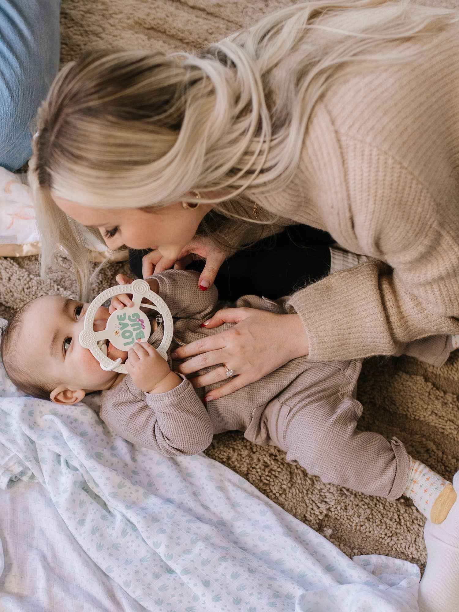 Silicone Teether Ring with Detachable Clip Love Bug - Image 6