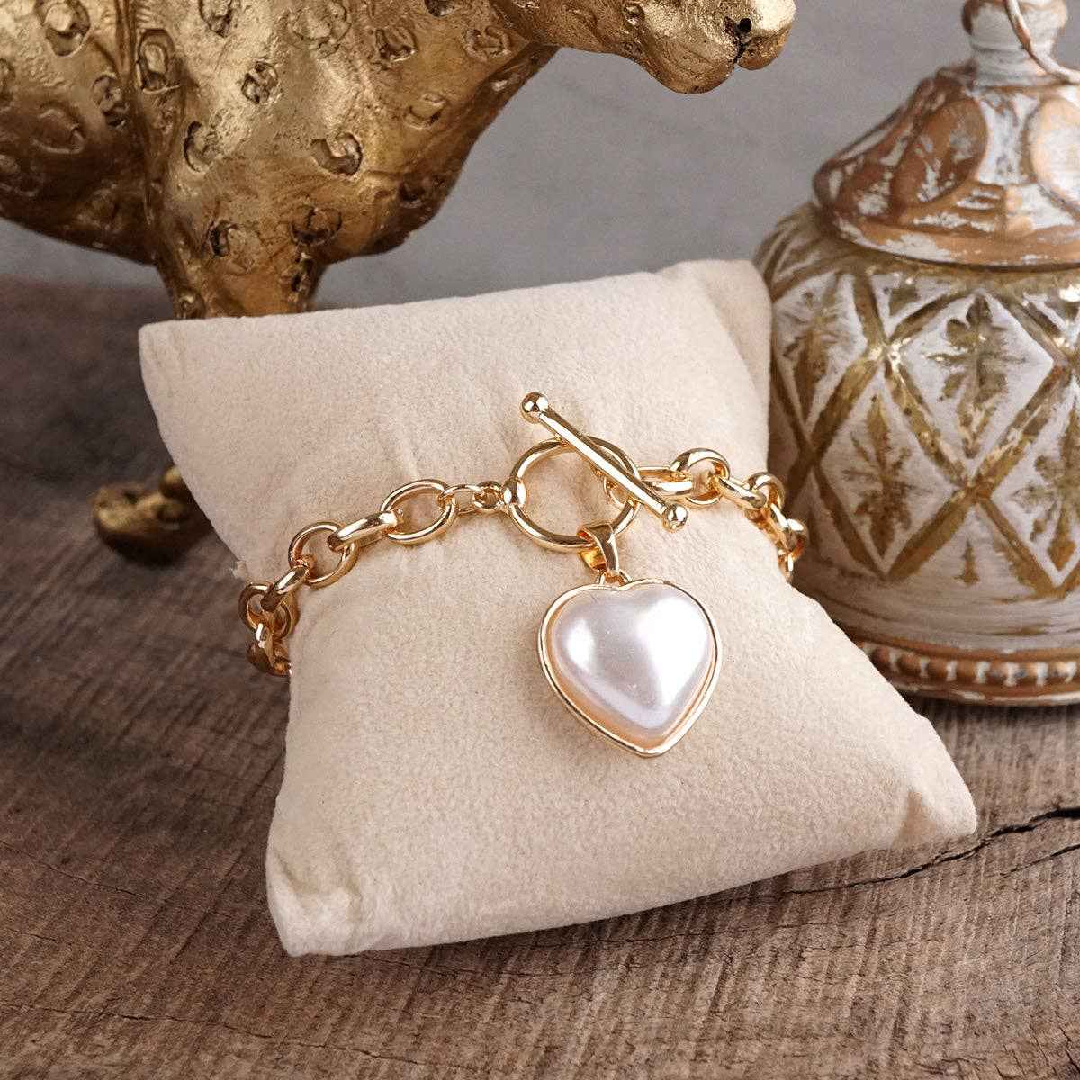 Pearlized Puffy Heart Toggle Chain Bracelet in Gold - Image 3