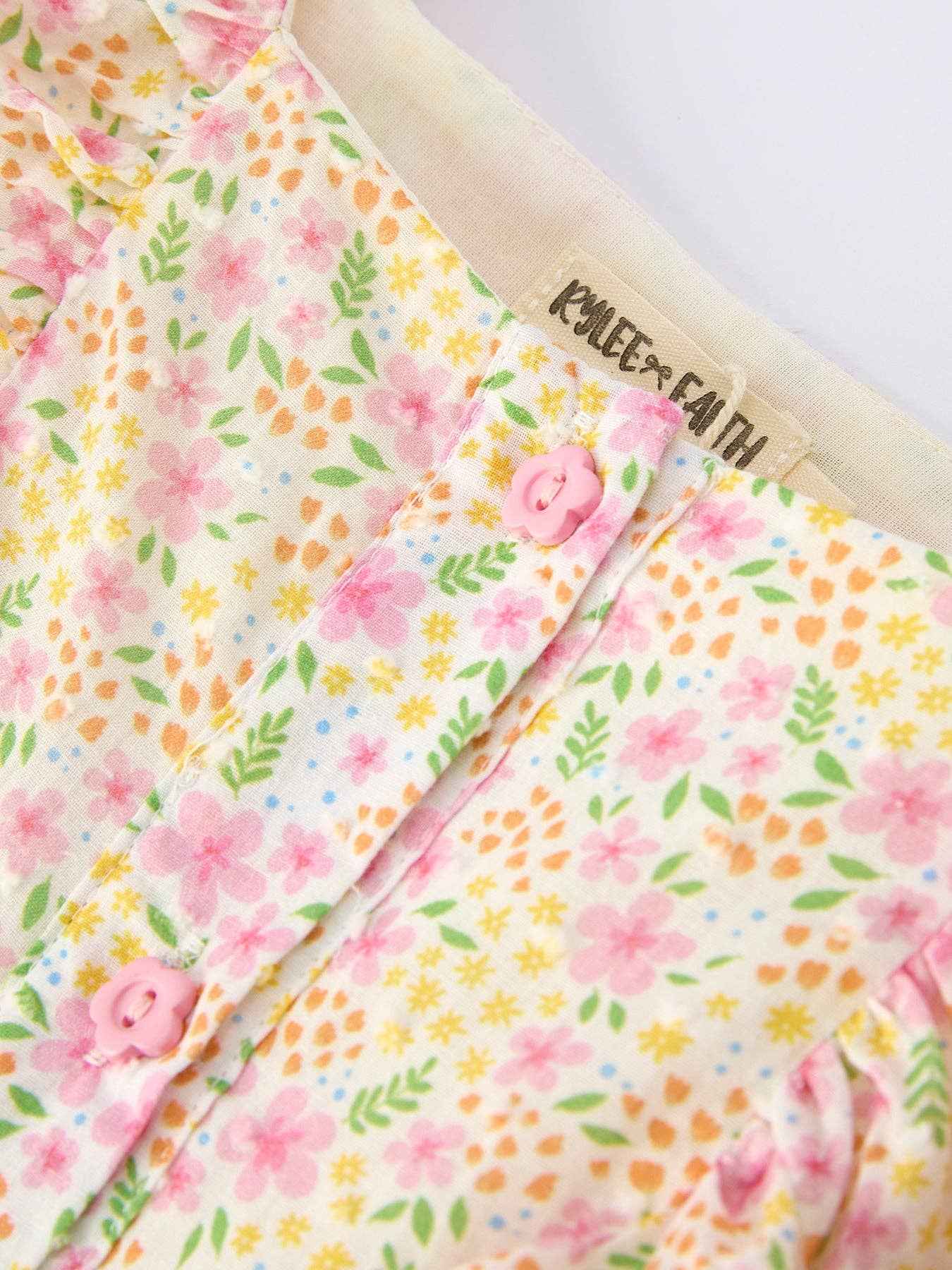 Spring Floral Girls Ruffle Dress With Bow Straw Hat Set: 6 - Image 9