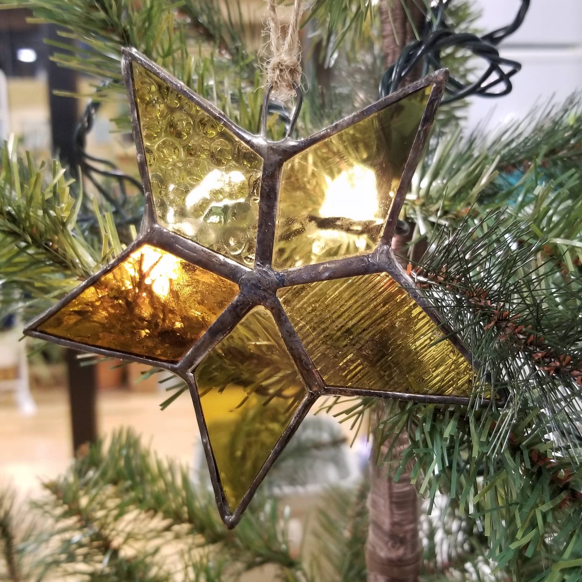 Hand Crafted Stained Glass Star Ornament - Image 6