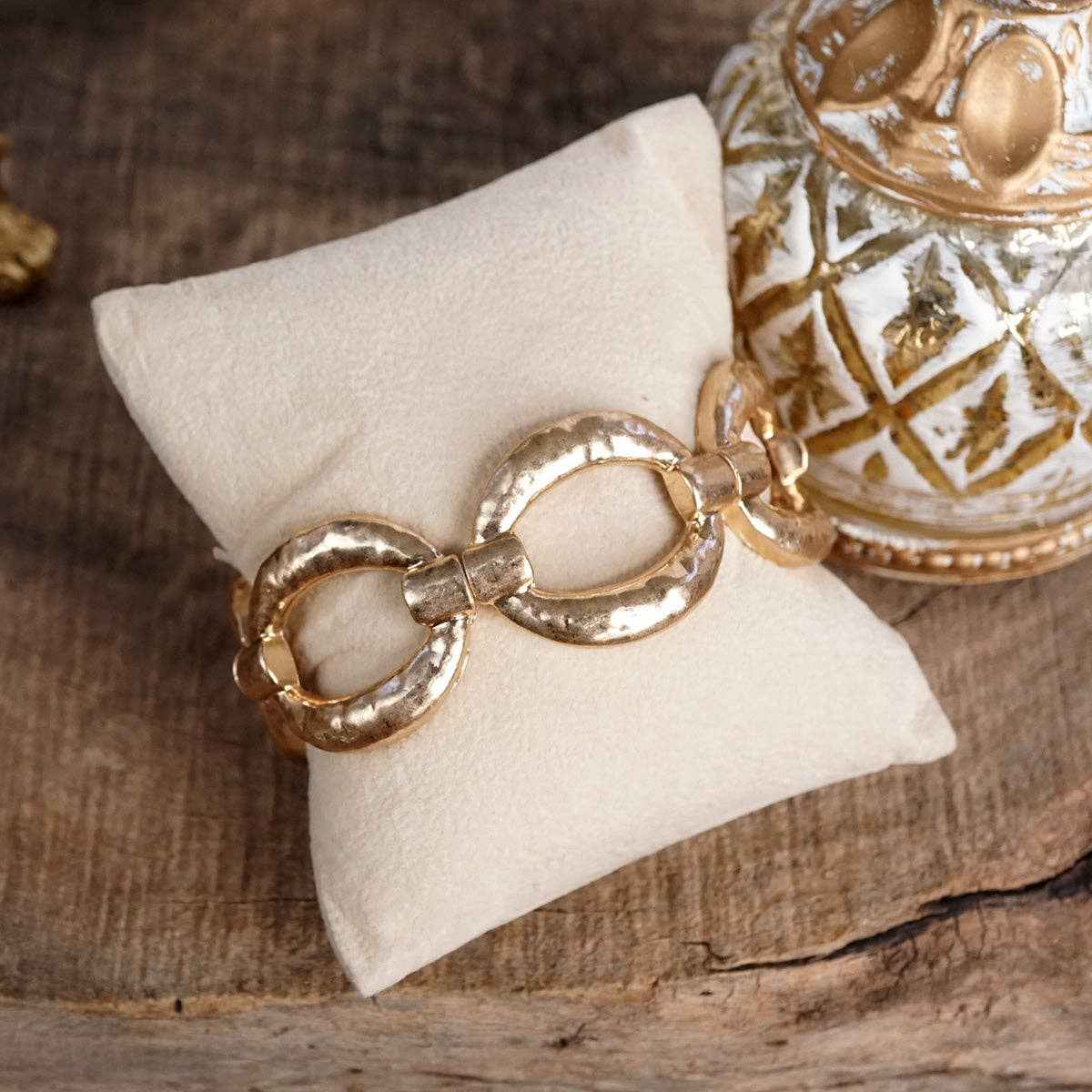 Chunky Hammered Link Stretch Bracelet