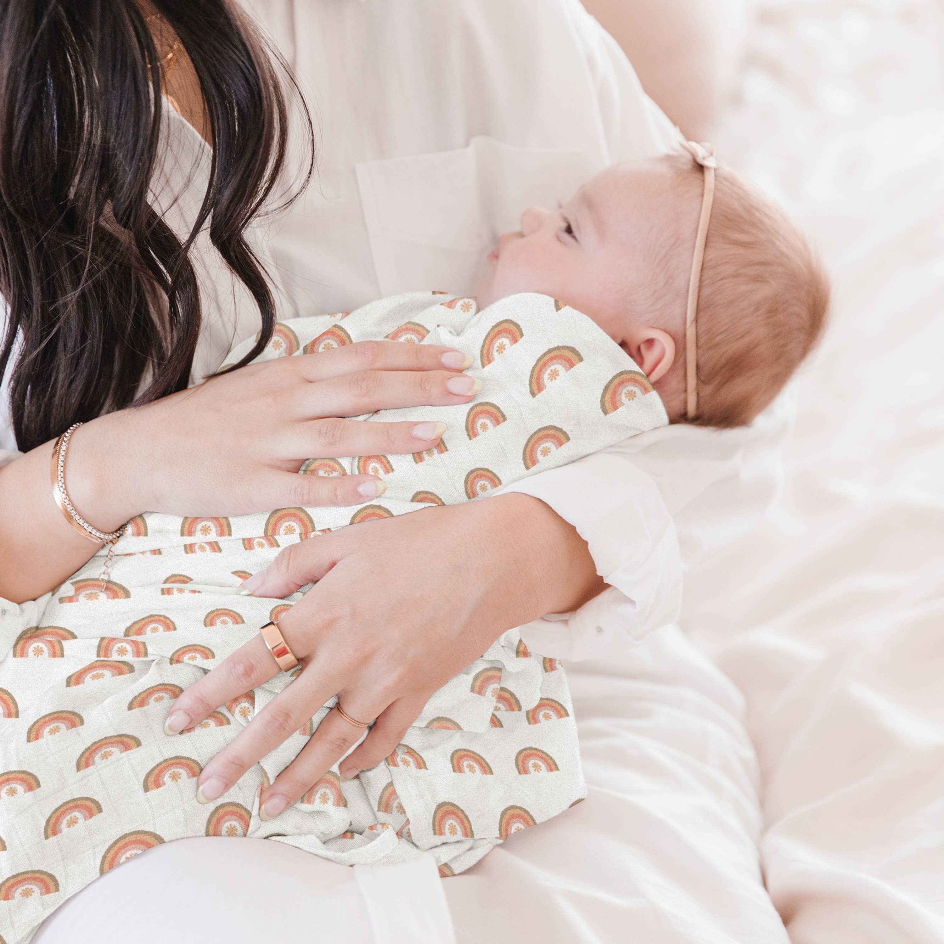 Swaddle Blanket Set Be Kind Rainbows - Image 4