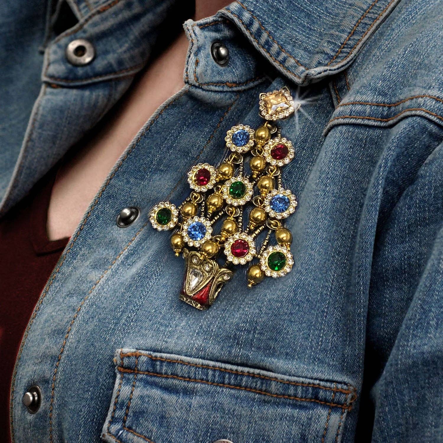 Retro 1940s Christmas Tree Brooch - Image 2