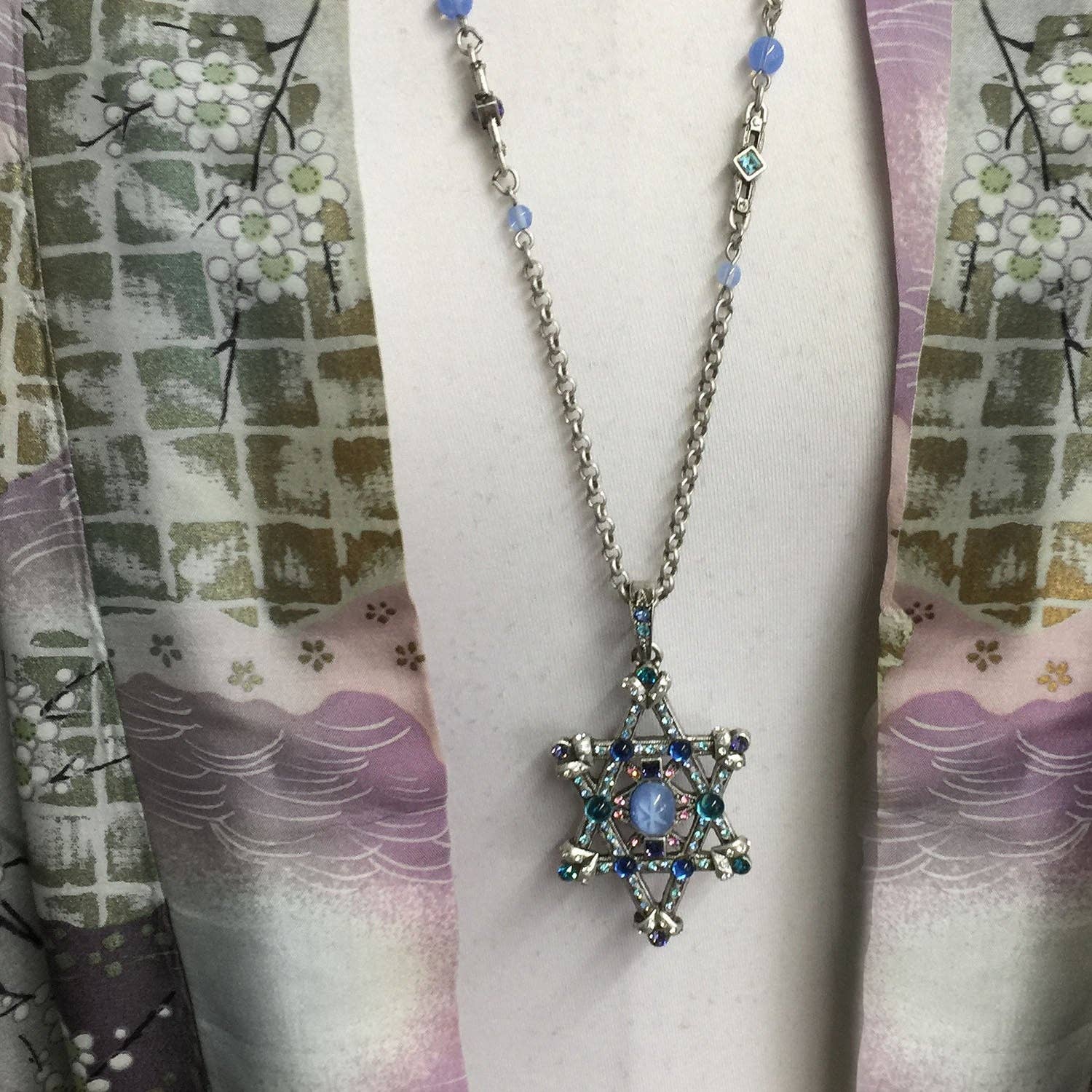 Star of Esther Magen David Necklace - Image 3