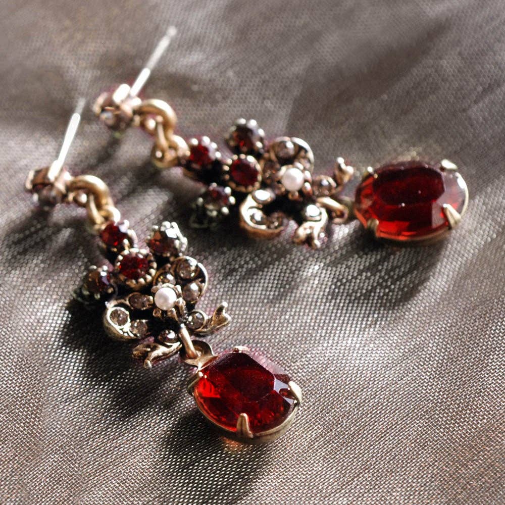 Victorian Garnet Earrings - Image 2