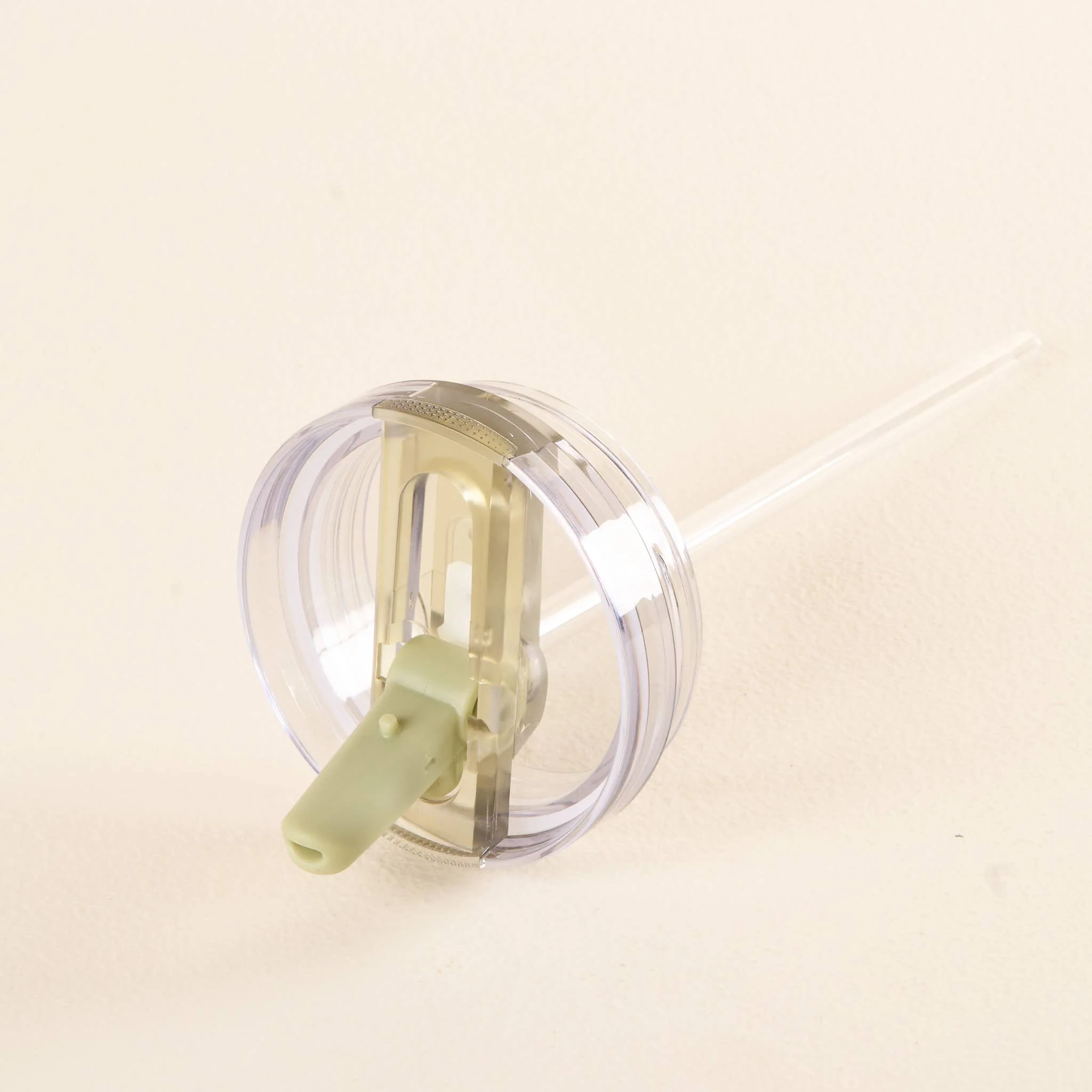 40oz Lifestyle Flip Straw Lid-Green - Image 3