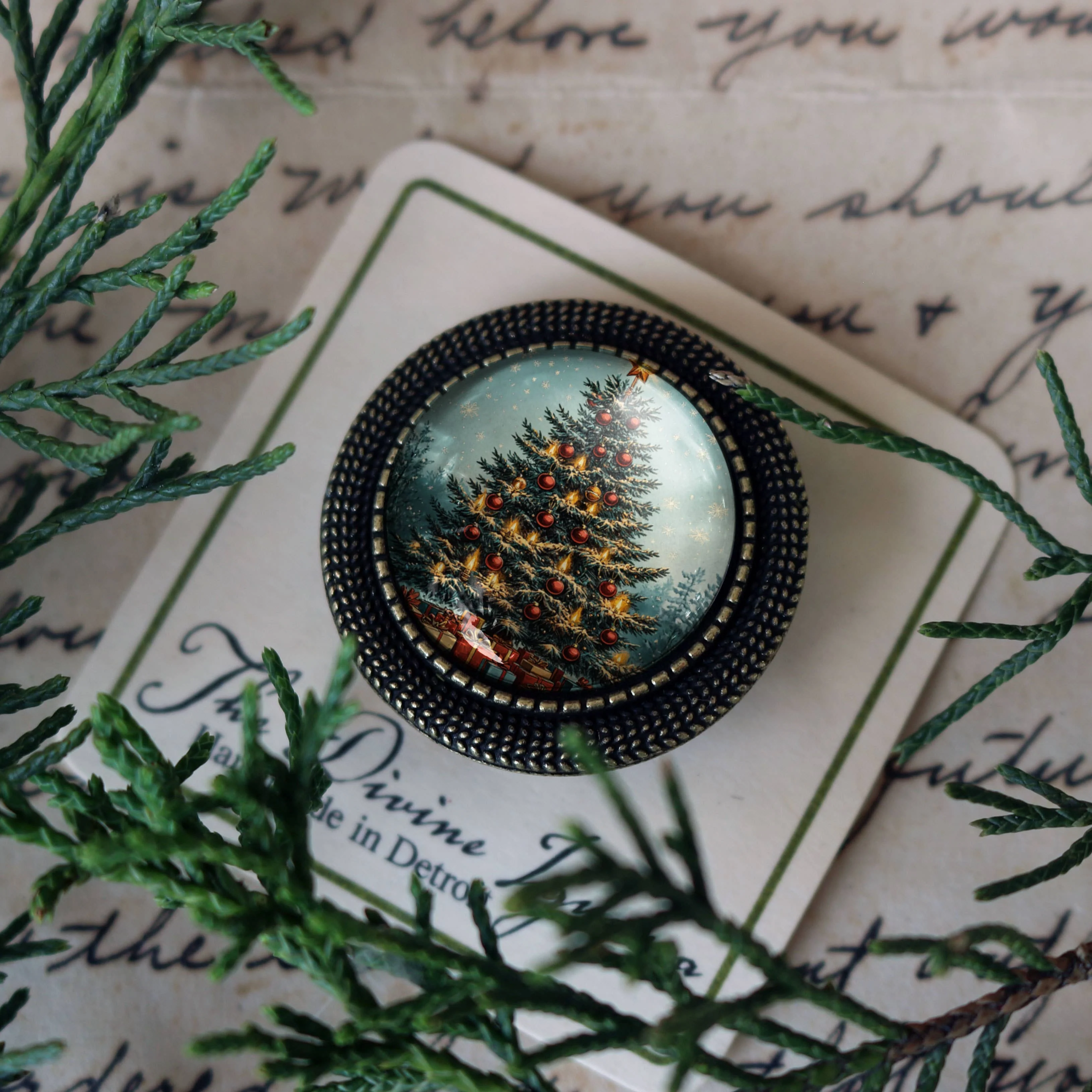 Victorian Christmas Tree Glass and Bronze Lever Back Brooch - Image 4