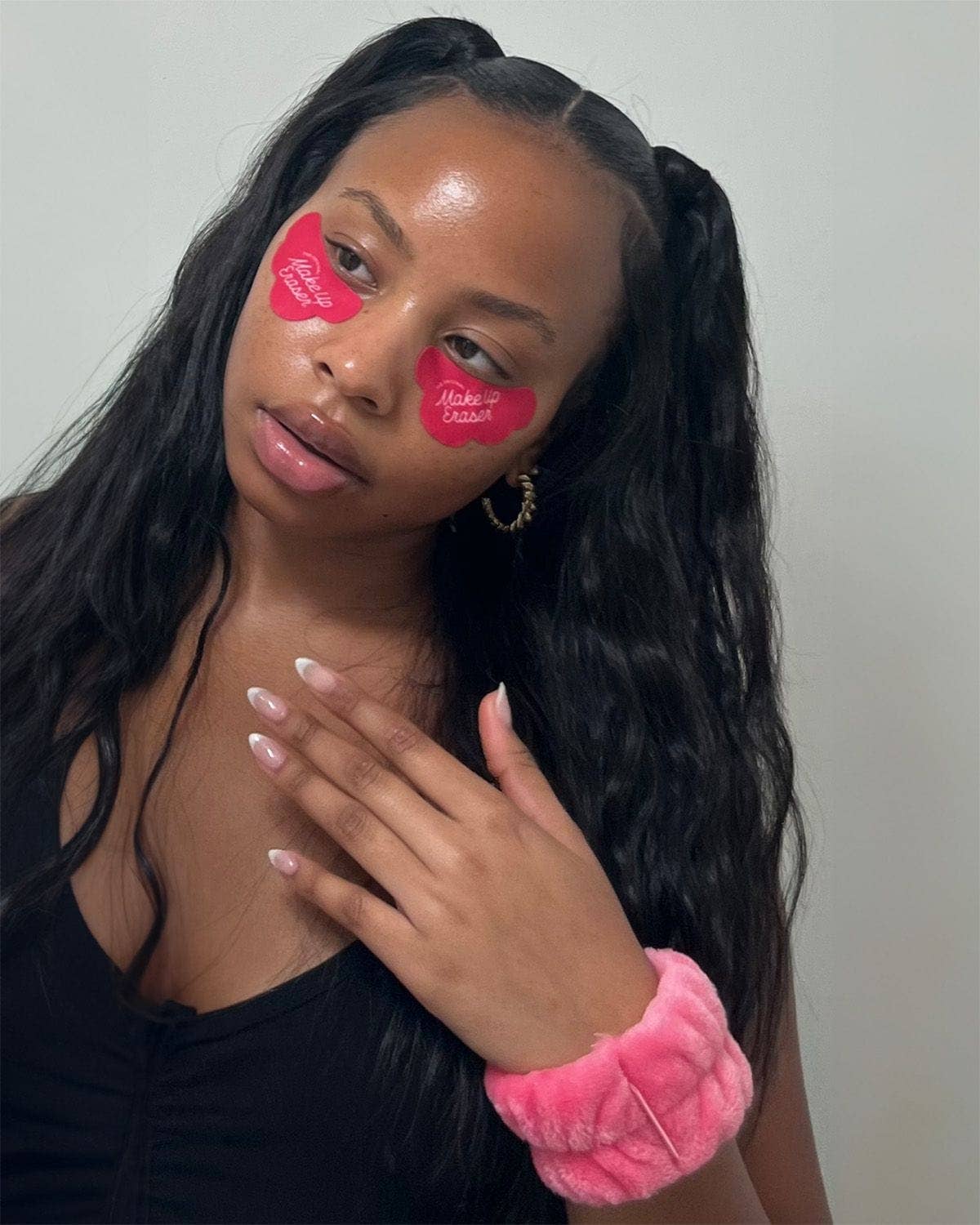 Cooling Clouds Reusable Under eye Patches - Image 9