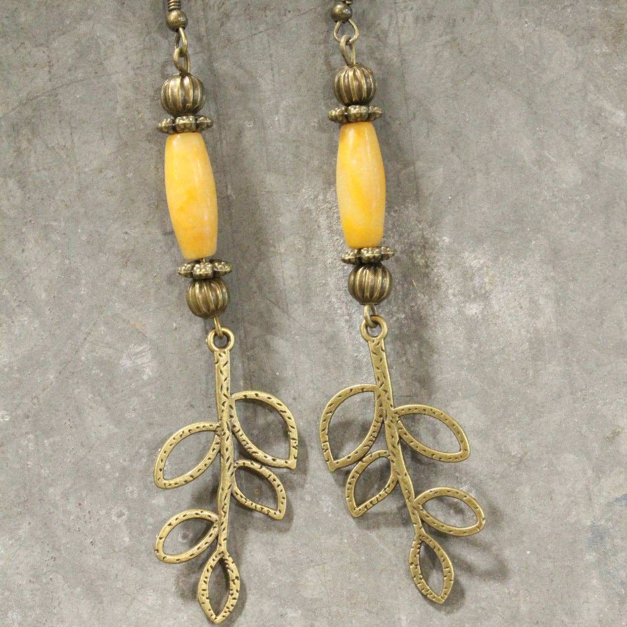 Blooming Bunny Vining Dangle Earrings - Image 6