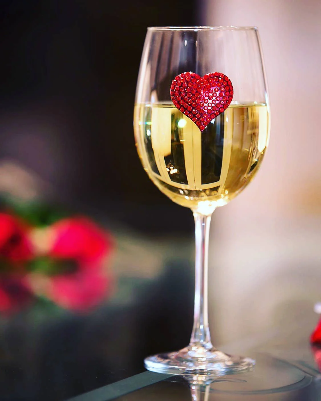 Red Heart Jeweled Stemmed Wine Glass - Image 2