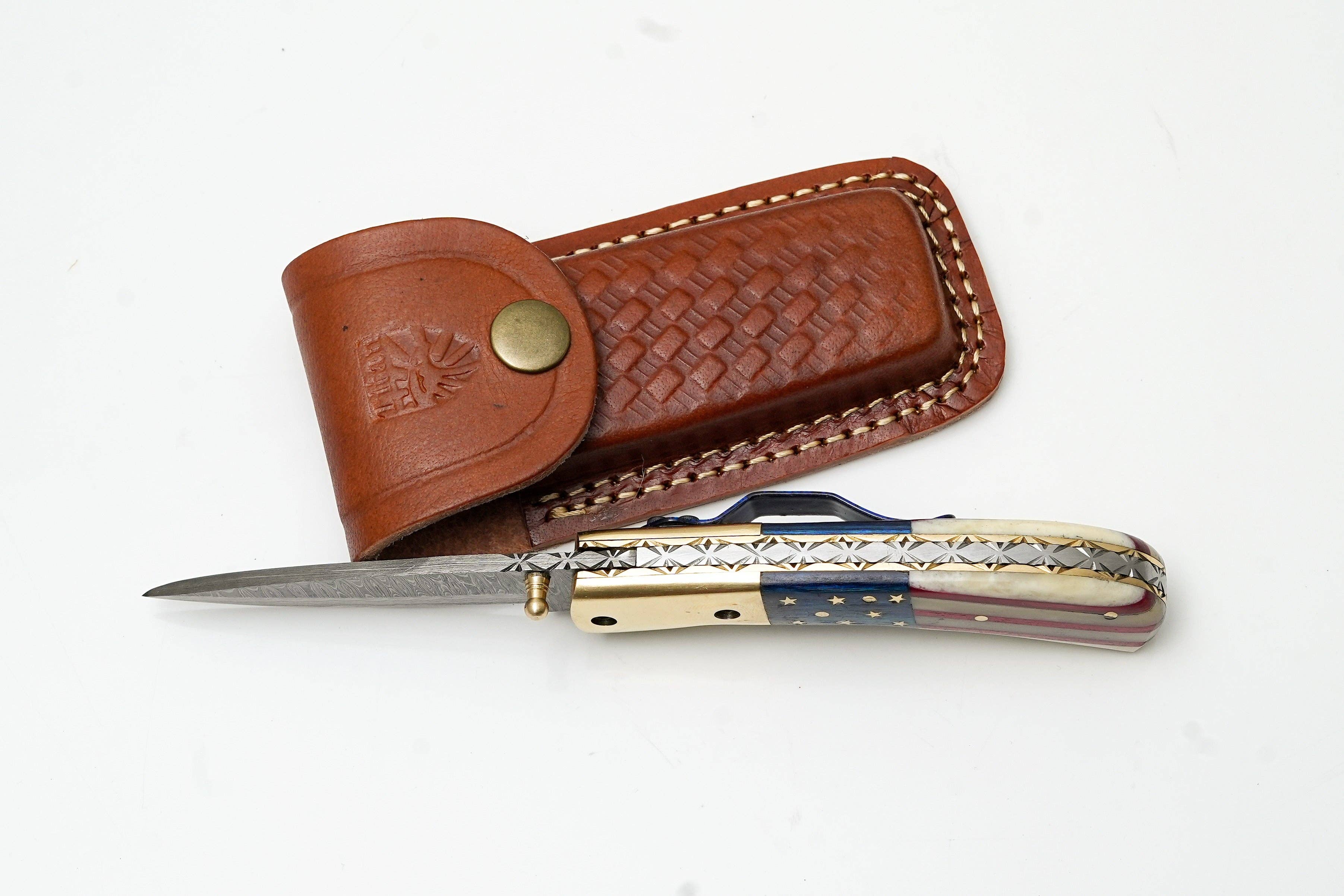Patriotic American Flag Folding Knife -Hand-Forged Damascus Steel - Image 3