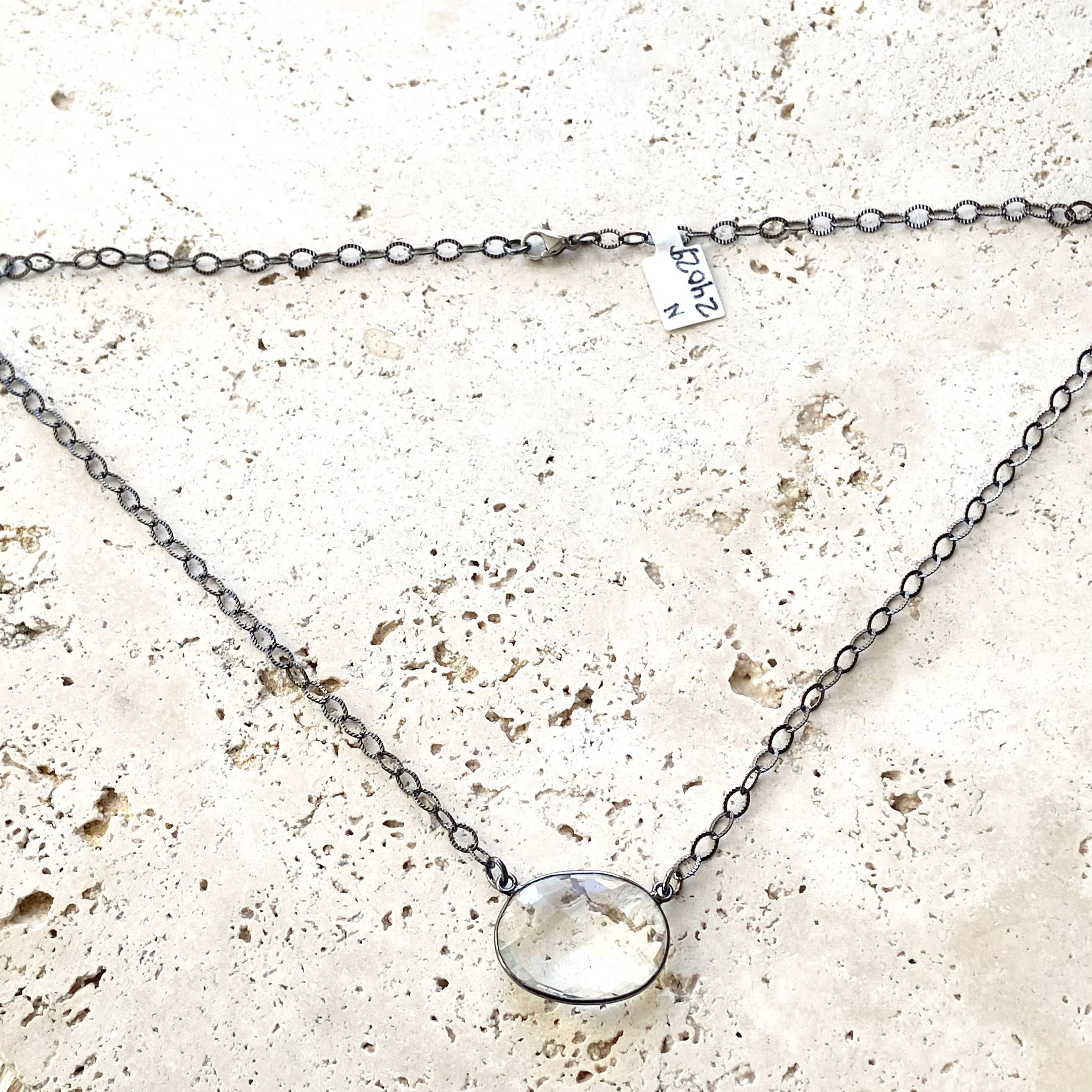 Crystal quartz oval pendant - Image 3