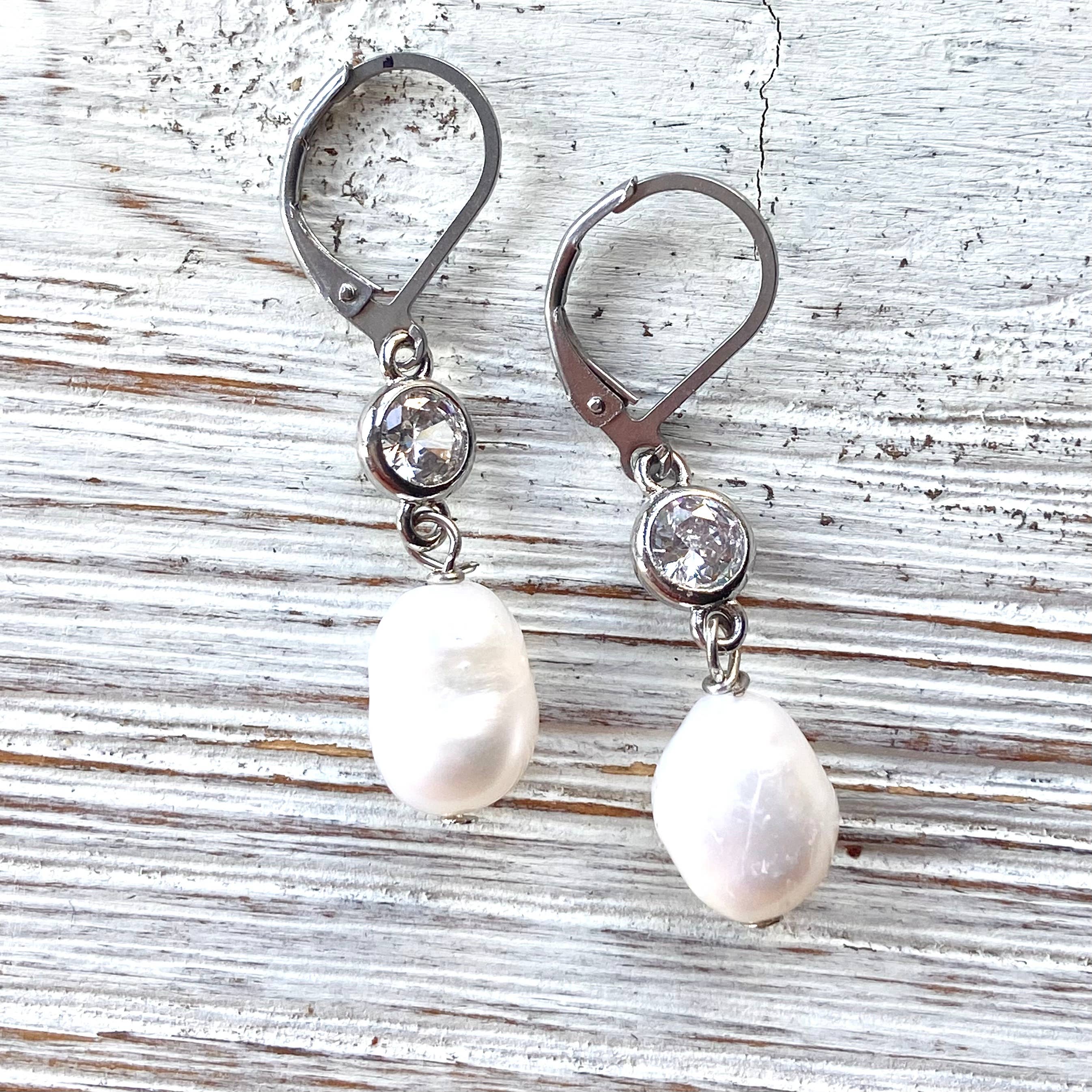 Fresh water pearl earrings boutique salon ocean coastal - Image 2