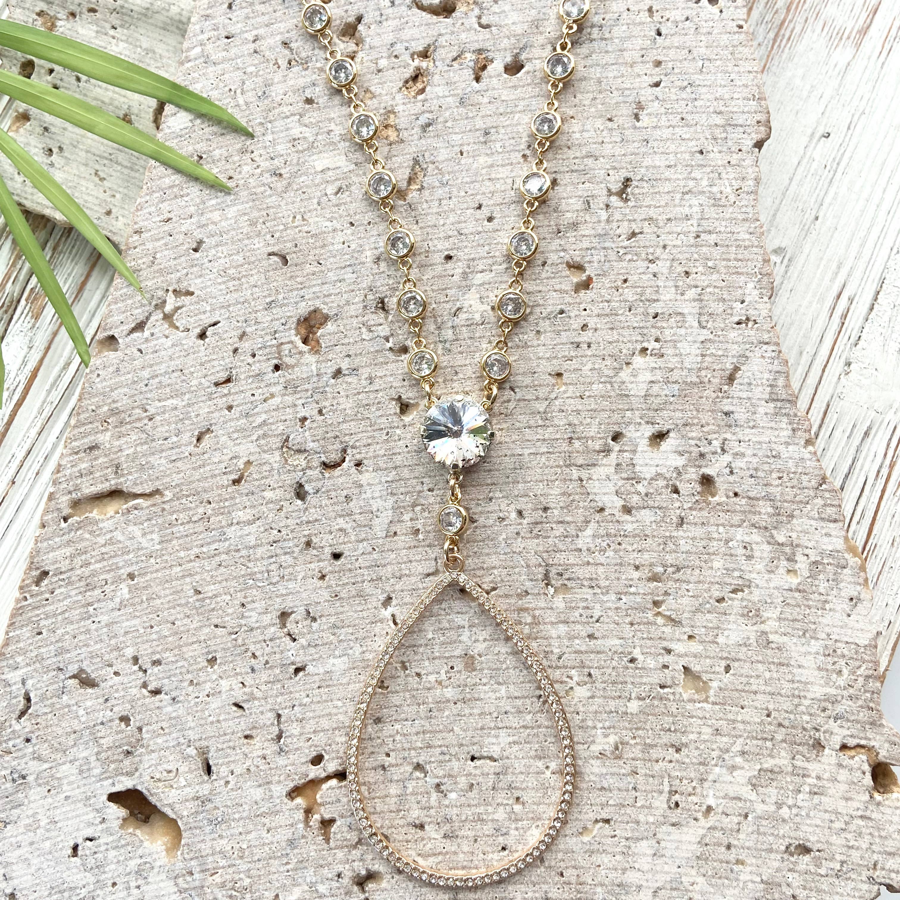 Swarovski gold necklace - Image 2