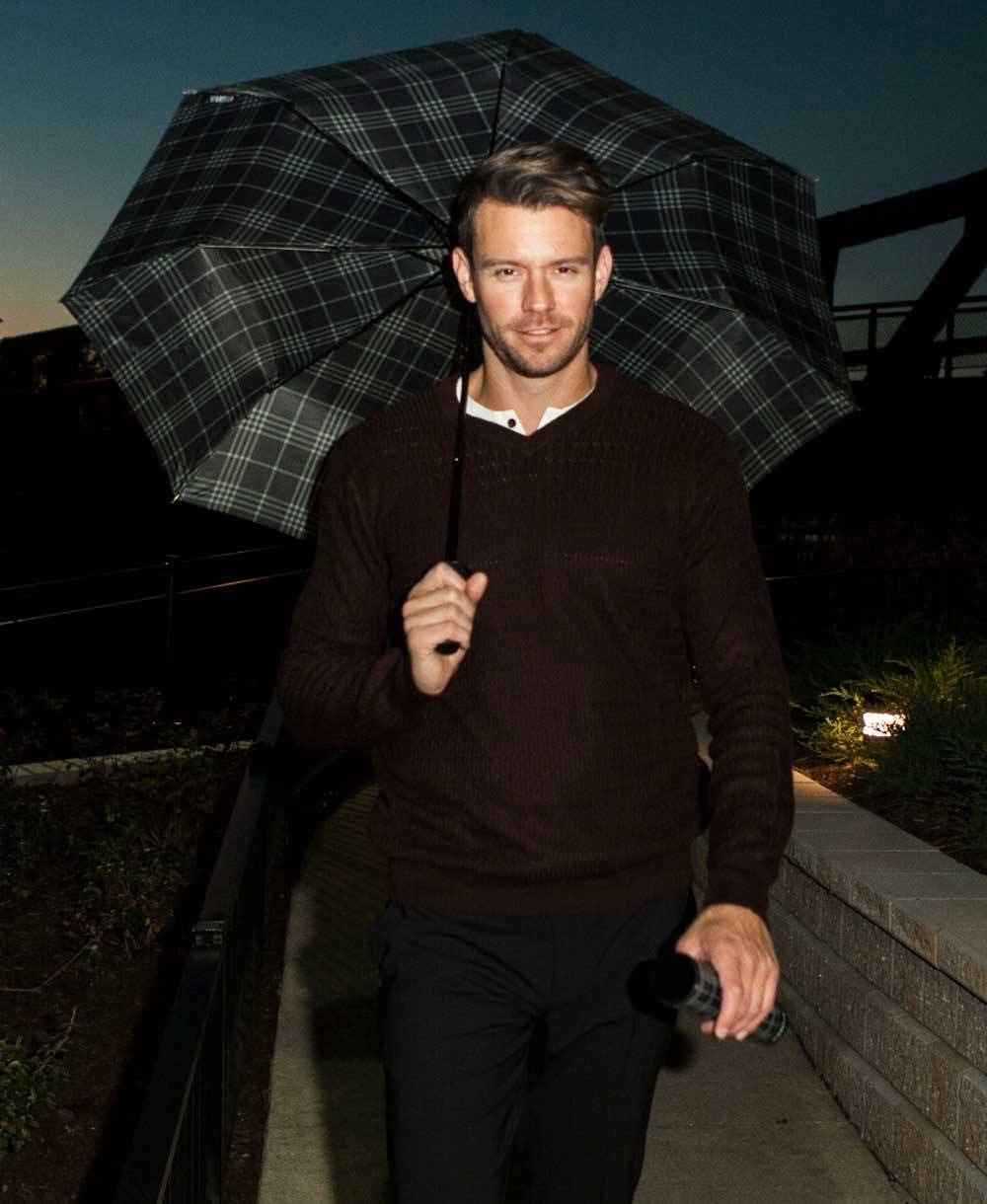 Black Plaid Bottle Umbrella - Image 5