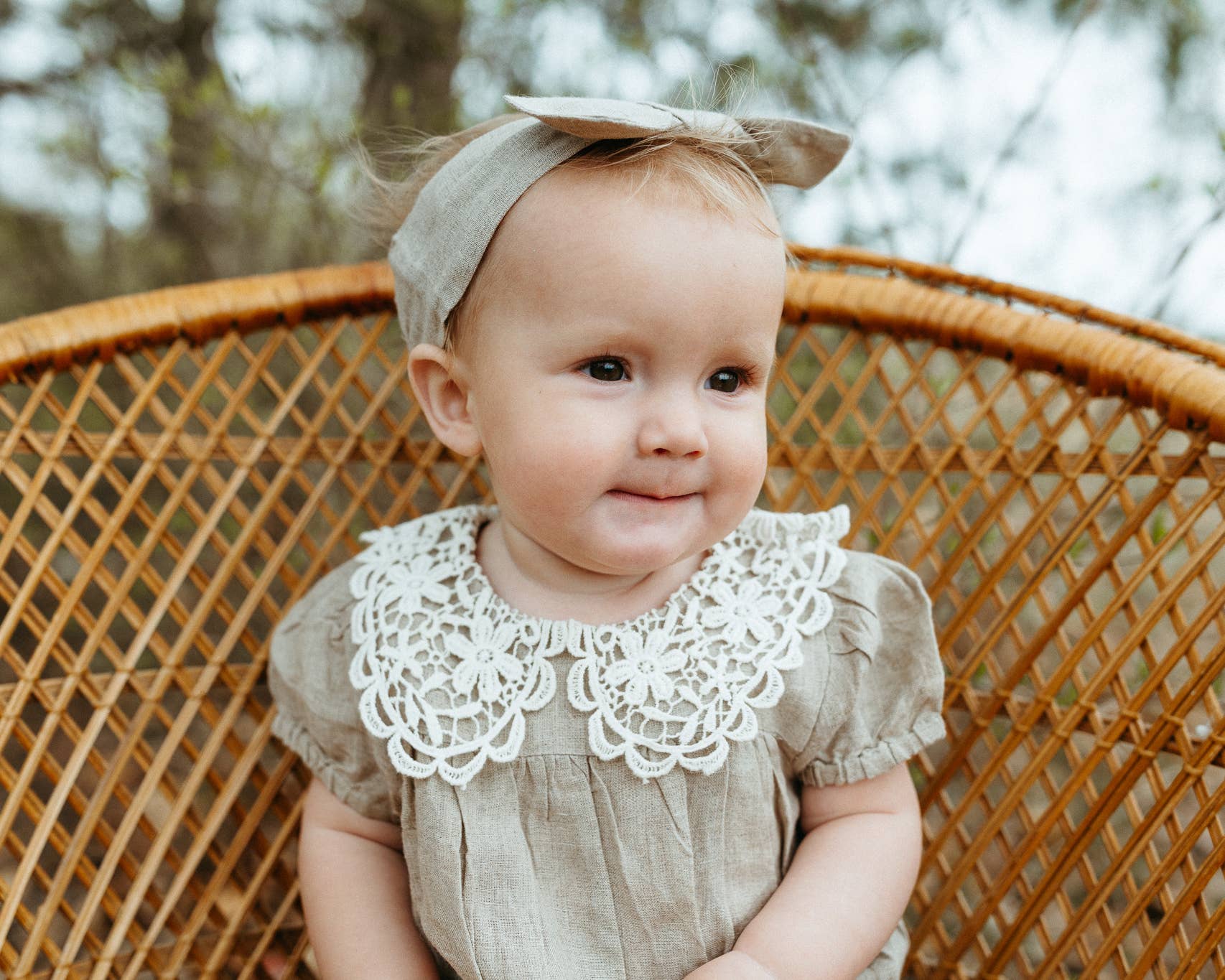 Alba Embroidered Collar Linen Baby Romper (Natural Linen) - Image 3