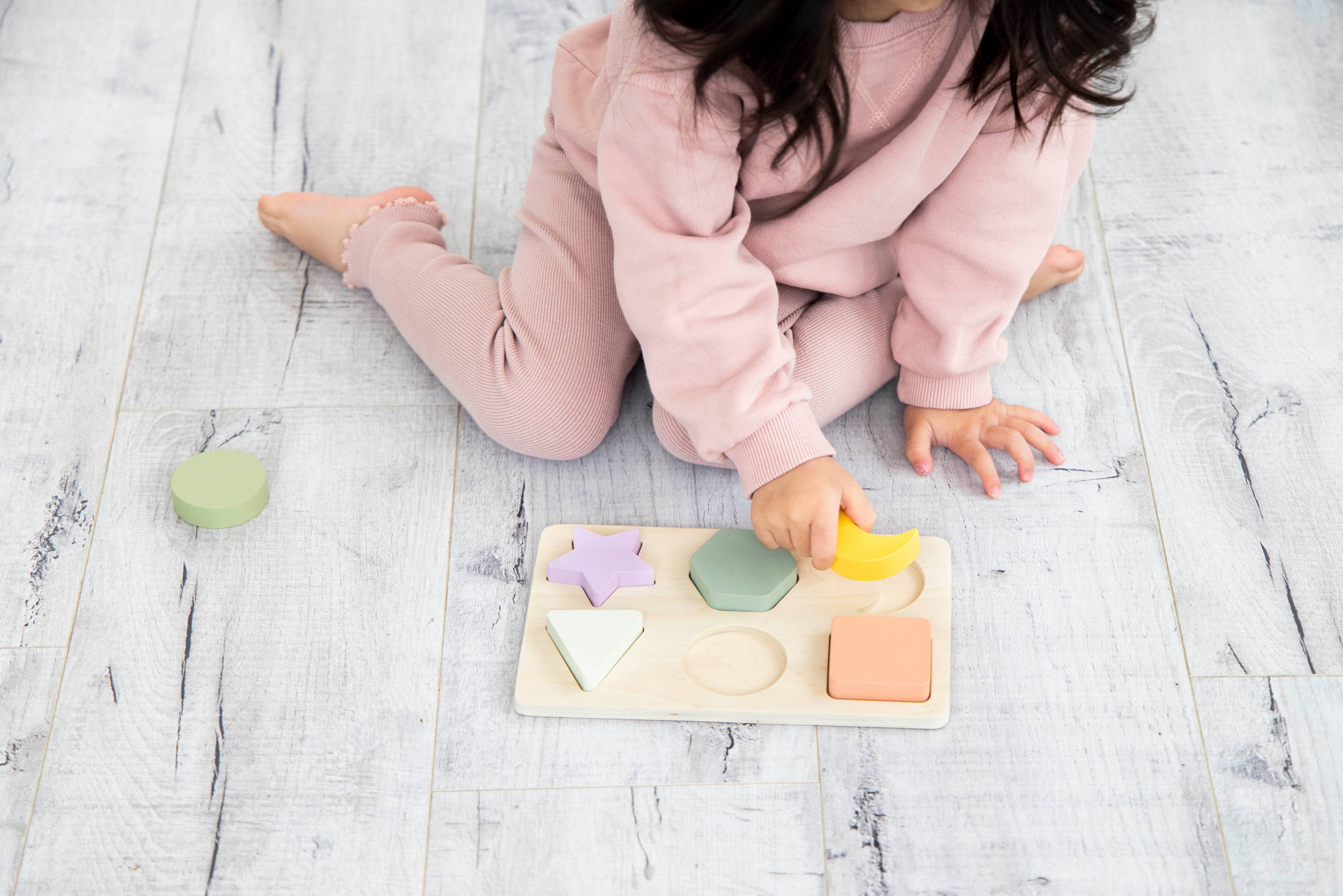 Wooden Shapes Puzzle - Image 10